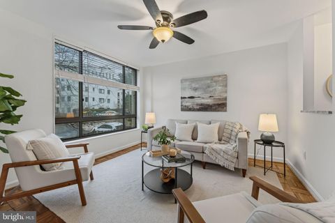 3825 DAVIS PLACE NW 102 WASHINGTON DC 20007