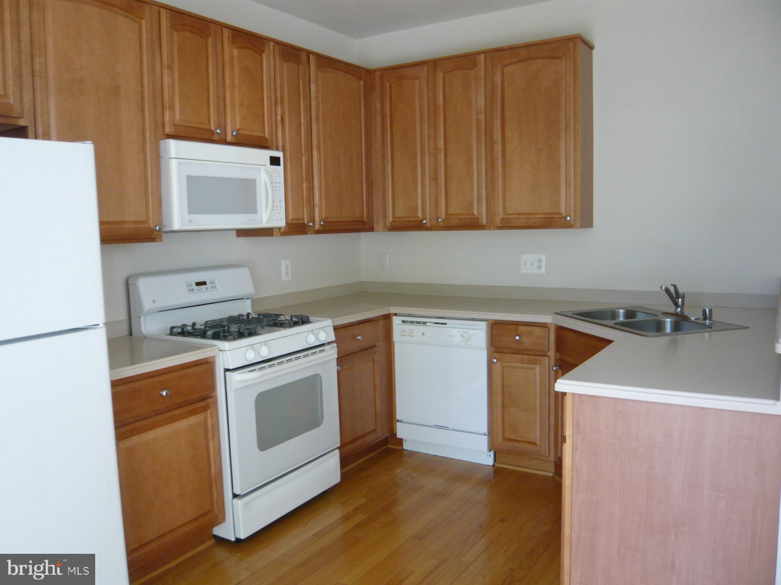 GUNSTON HILL - Residential