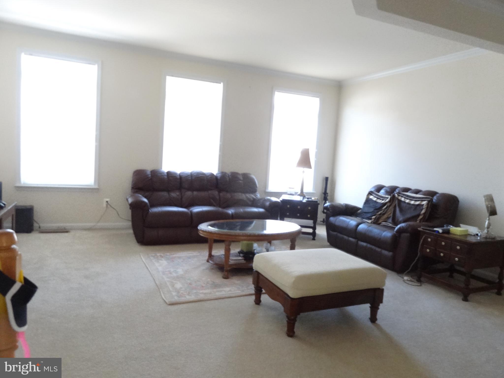 GUNSTON HILL - Residential