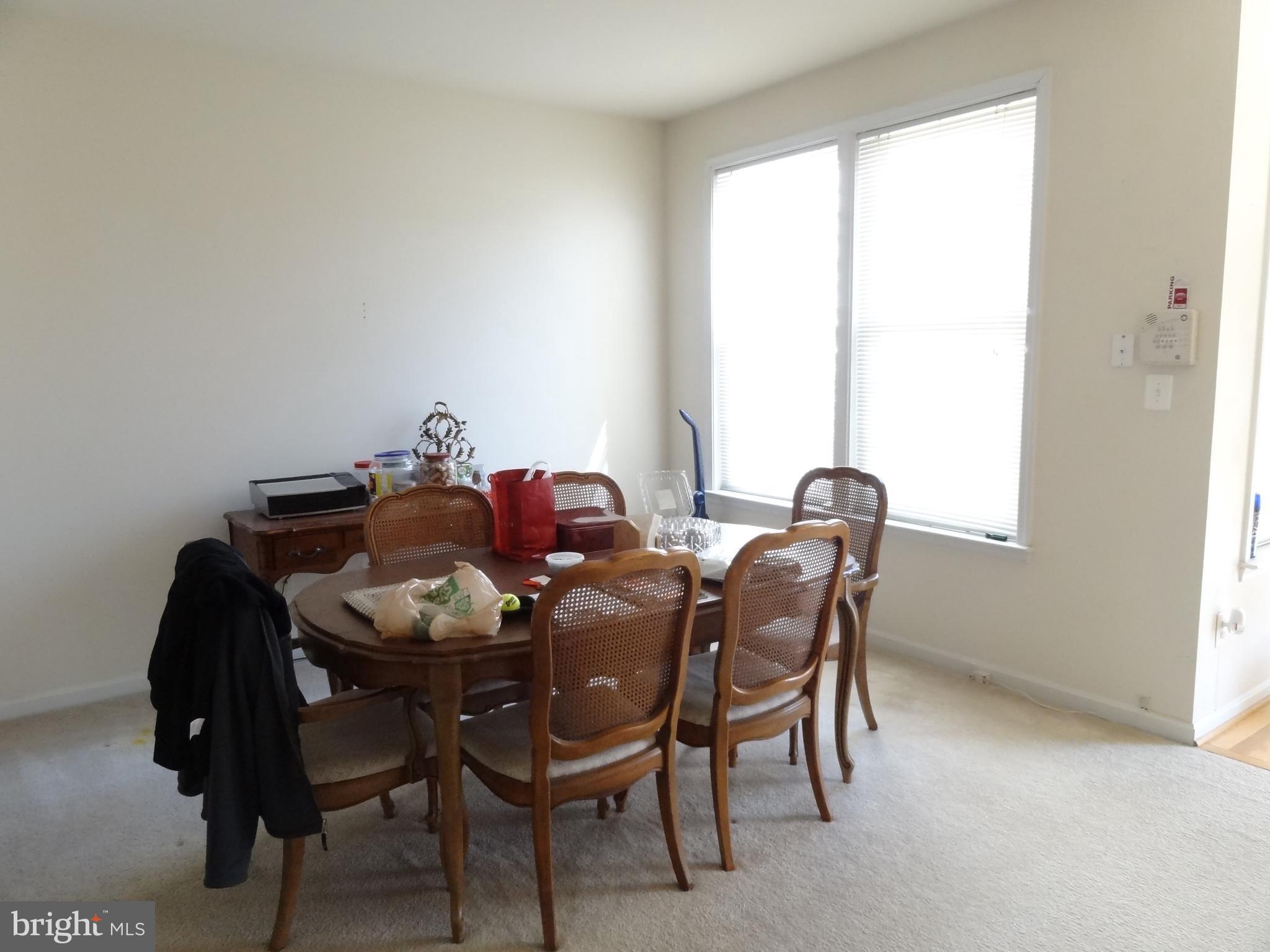 GUNSTON HILL - Residential