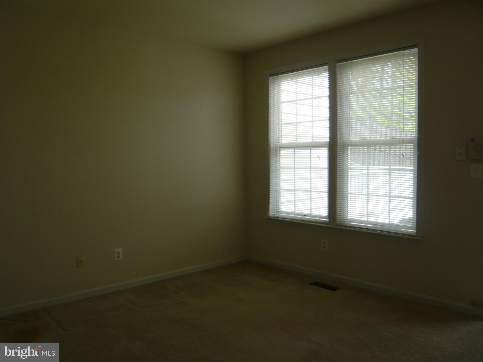 GUNSTON HILL - Residential