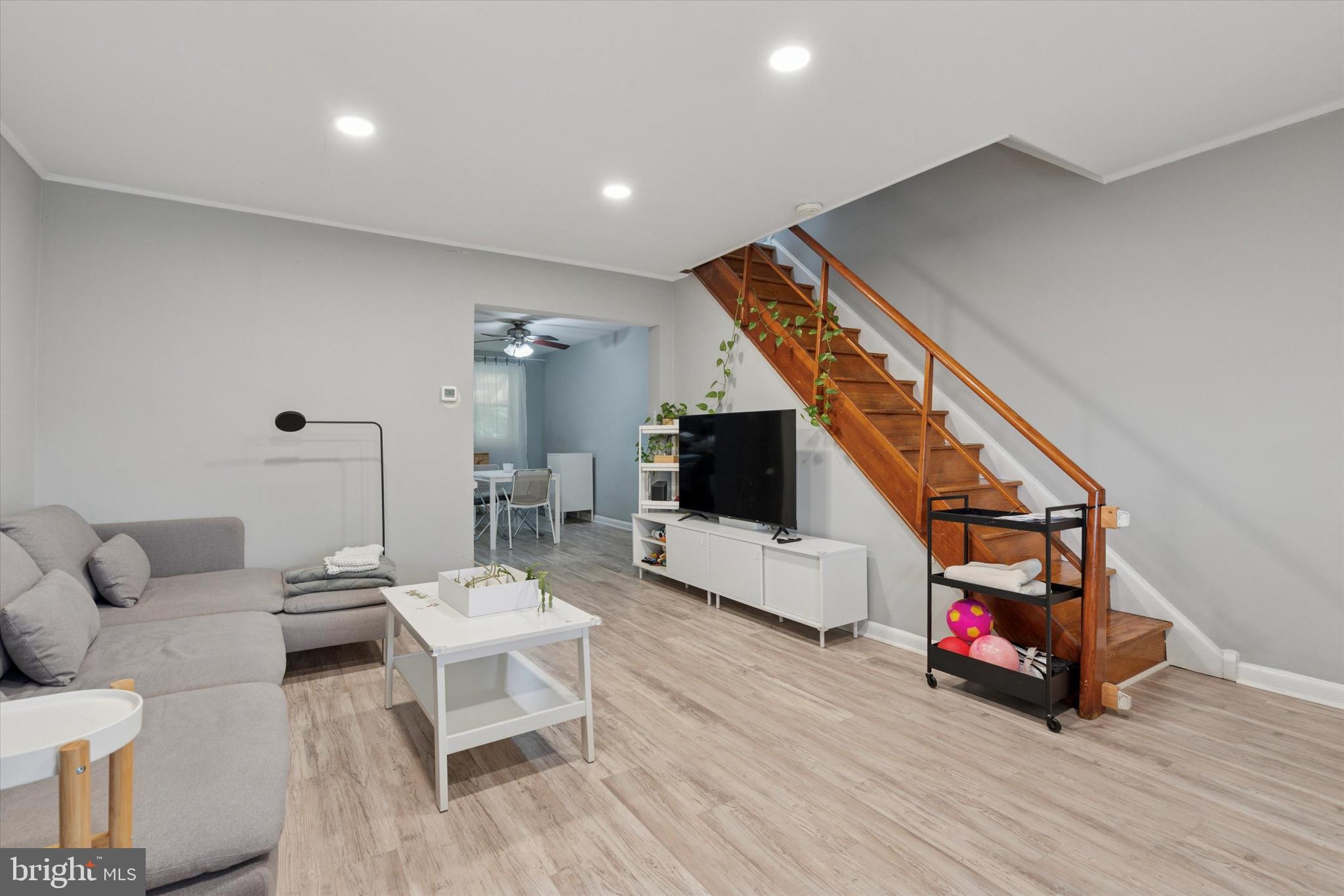 4003 MANAYUNK AVENUE