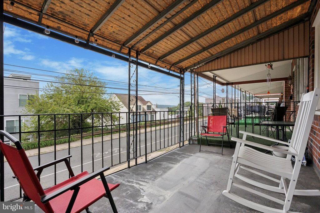 Photo of 4003 Manayunk Avenue, PHILADELPHIA, PA 19128 (MLS # PAPH2541188)