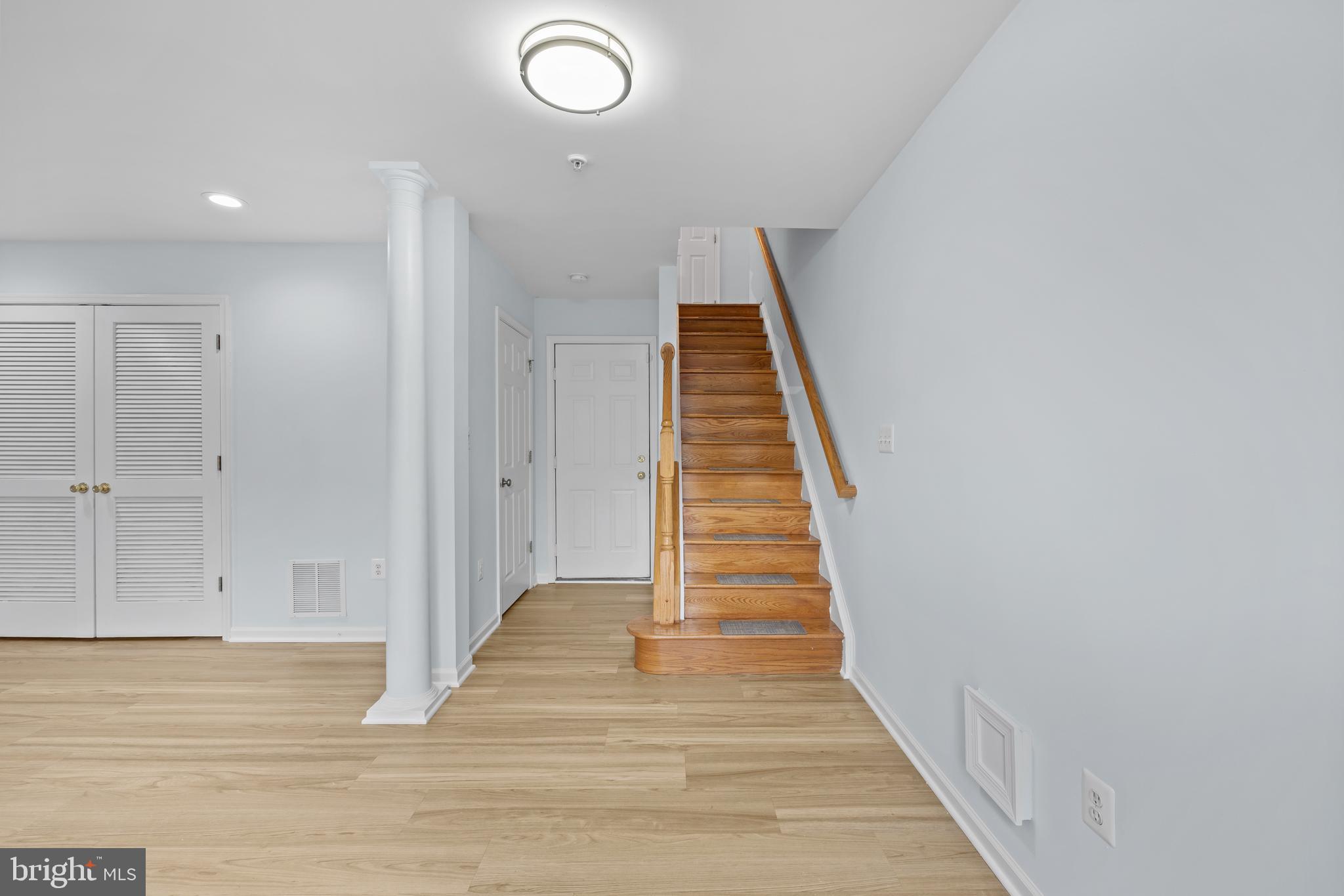 9748 WASHINGTONIAN BOULEVARD