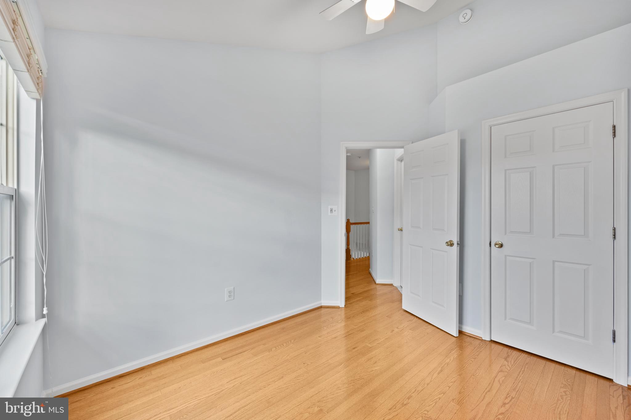 WASHINGTONIAN CENTER - Residential