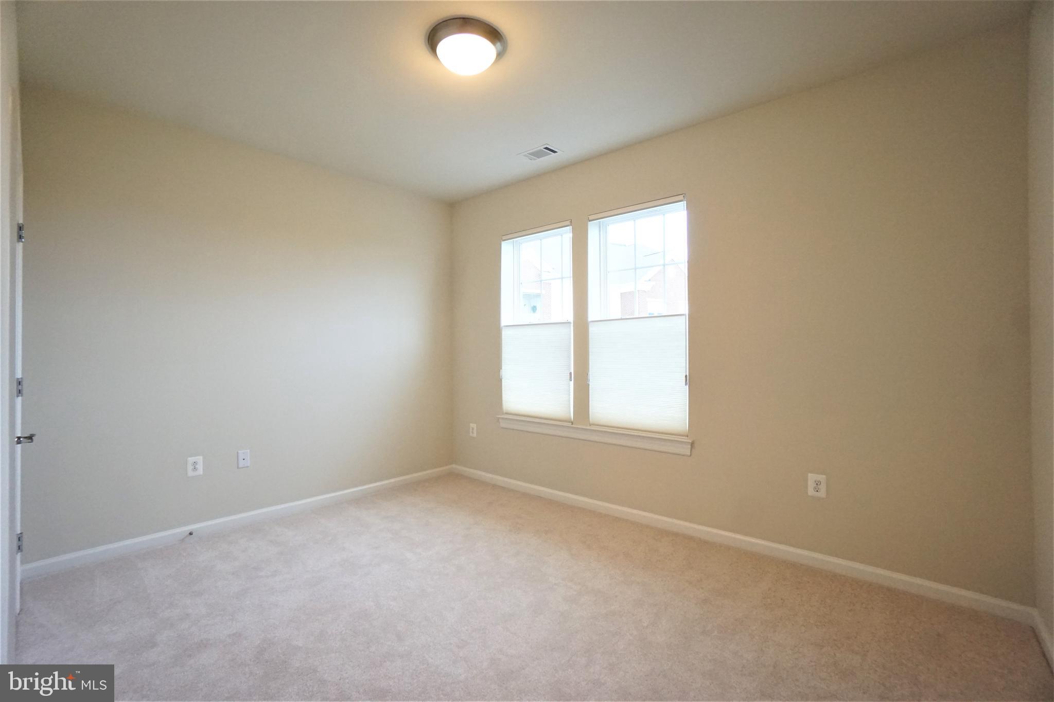 POTOMAC GREEN - Residential