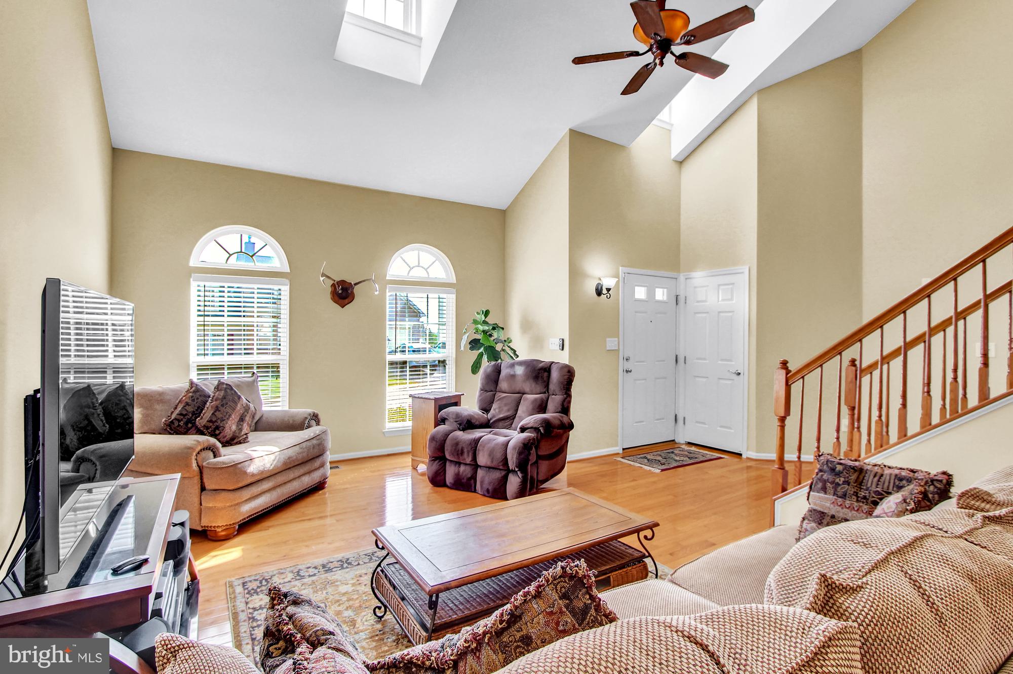 VILLAS AT SHREWSBURY - Residential