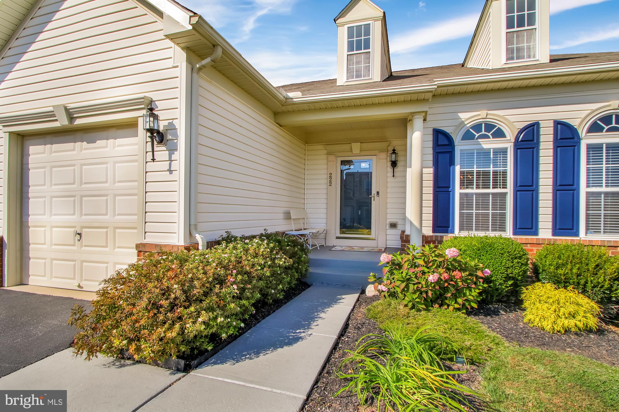 VILLAS AT SHREWSBURY - Residential