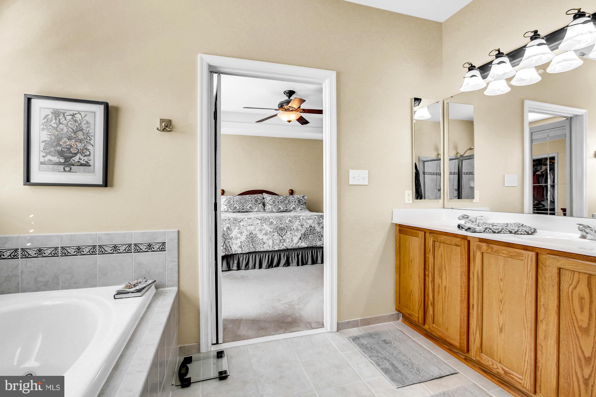 VILLAS AT SHREWSBURY - Residential