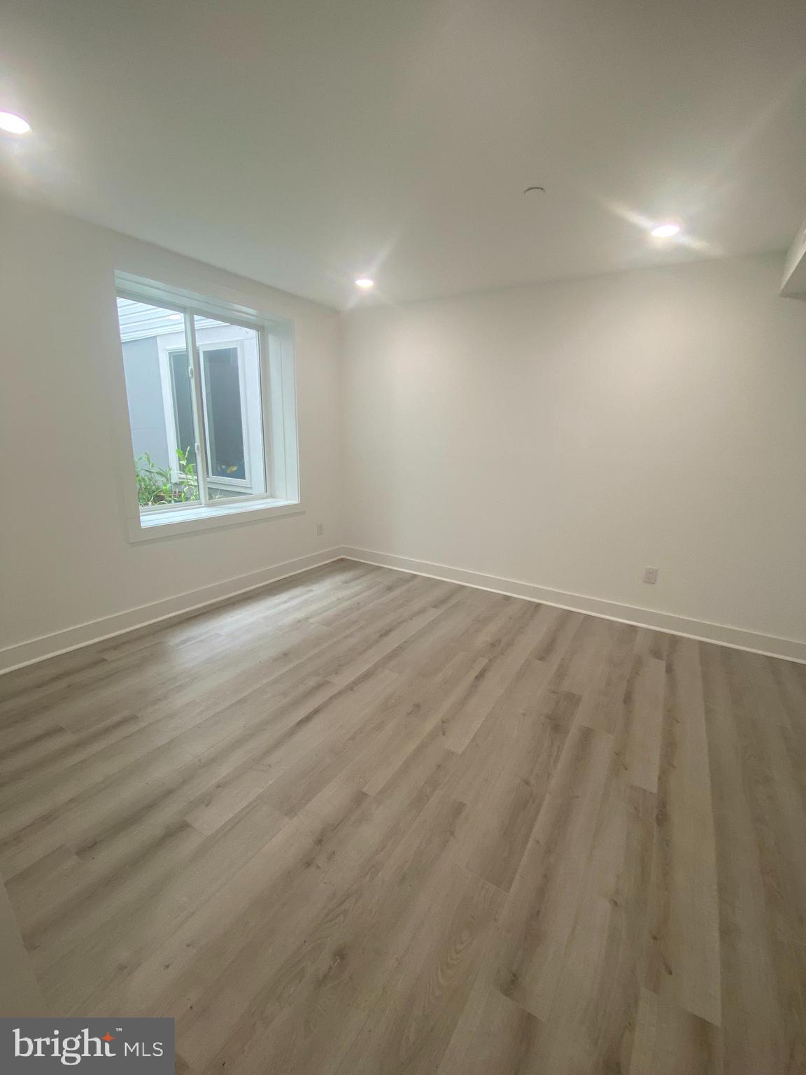 BREWERYTOWN - Residential Lease