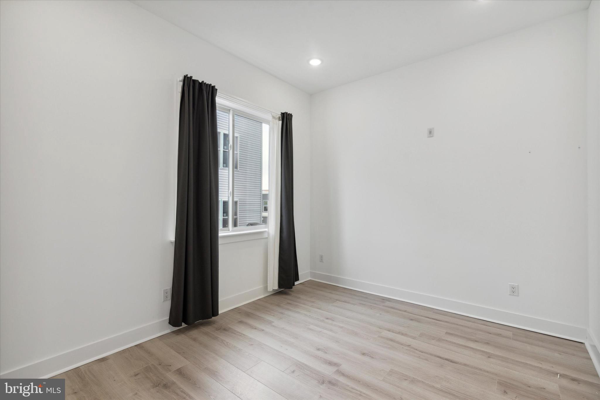 BREWERYTOWN - Residential Lease