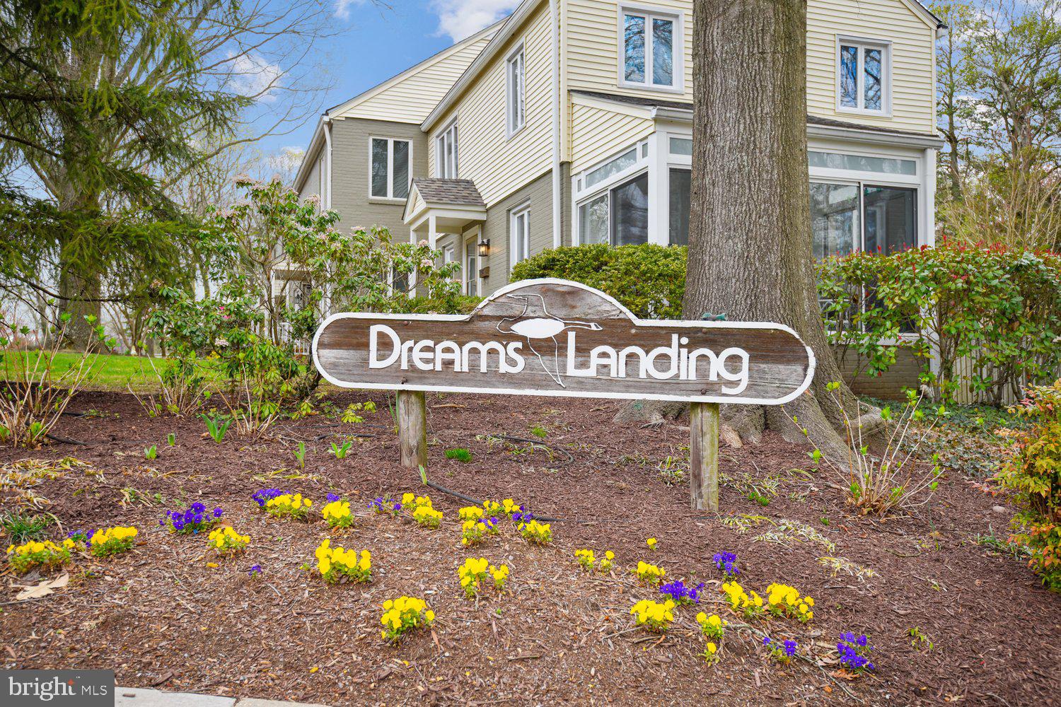 DREAMS LANDING - Residential
