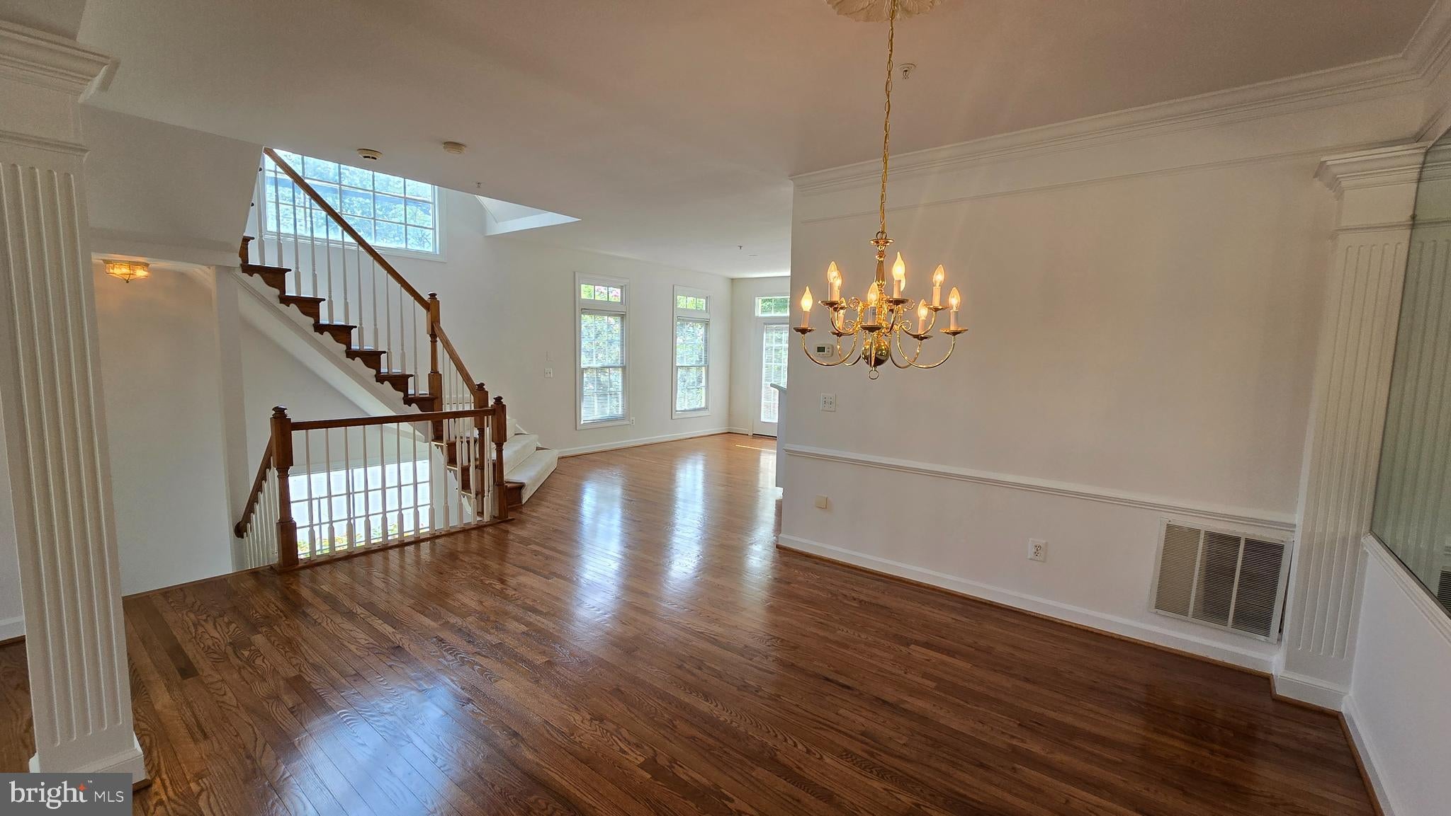 8021 KIDWELL TOWN COURT
