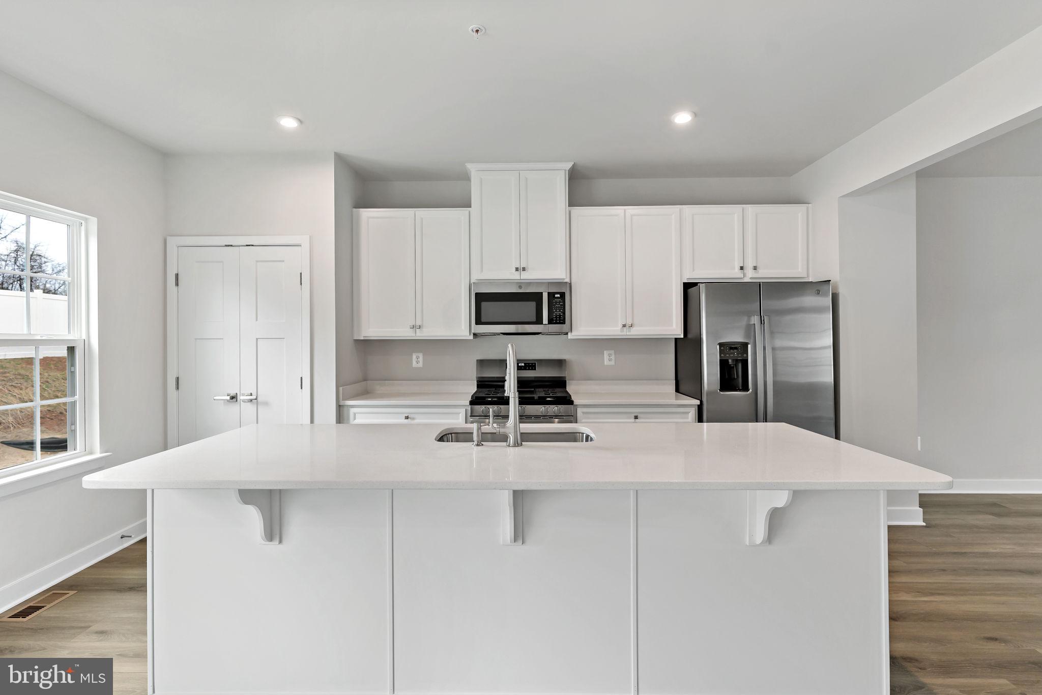 WEST PARK VILLAGE - Residential Lease