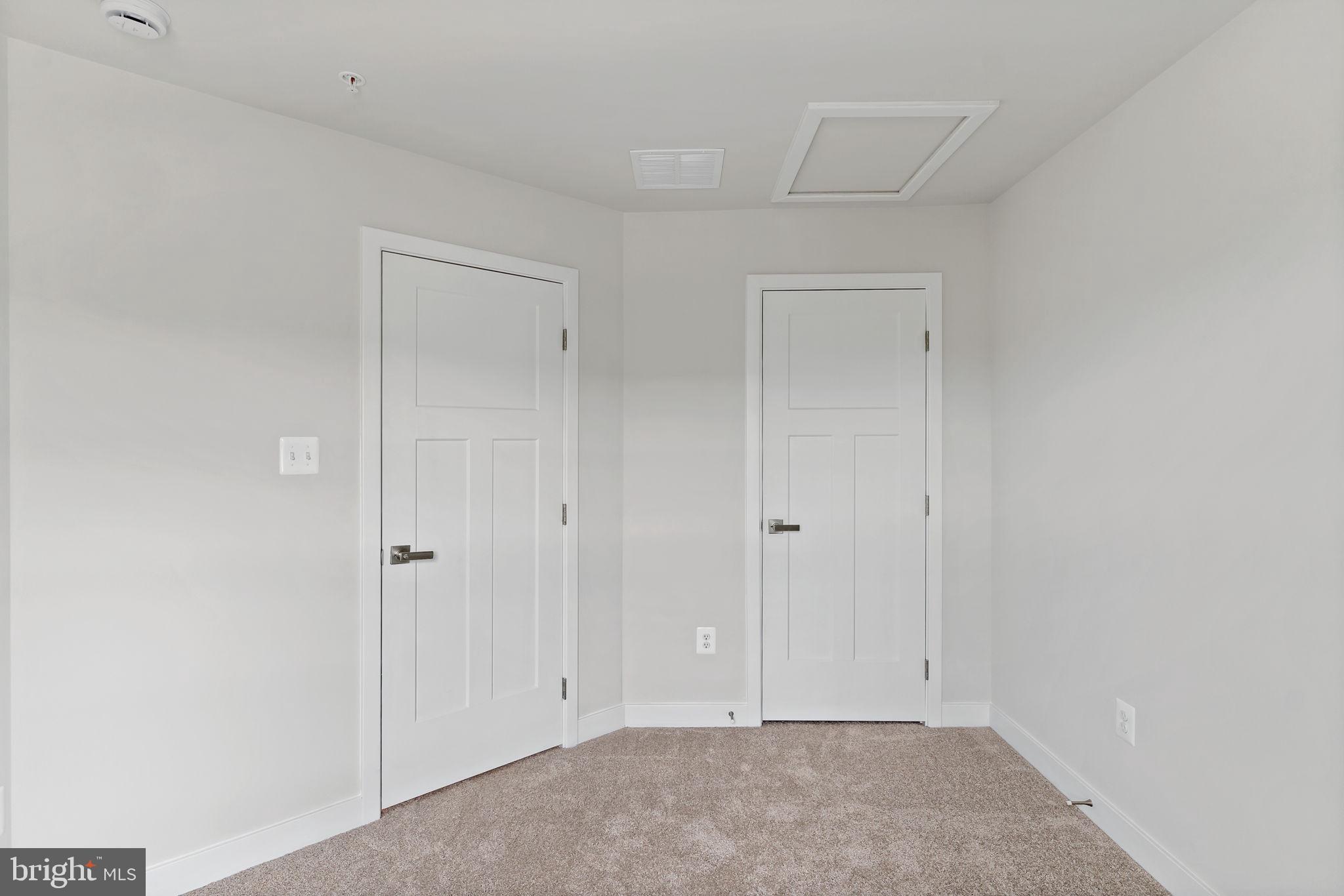 WEST PARK VILLAGE - Residential Lease