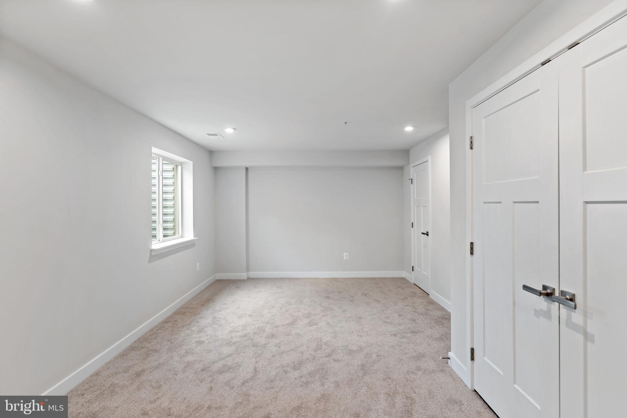 WEST PARK VILLAGE - Residential Lease