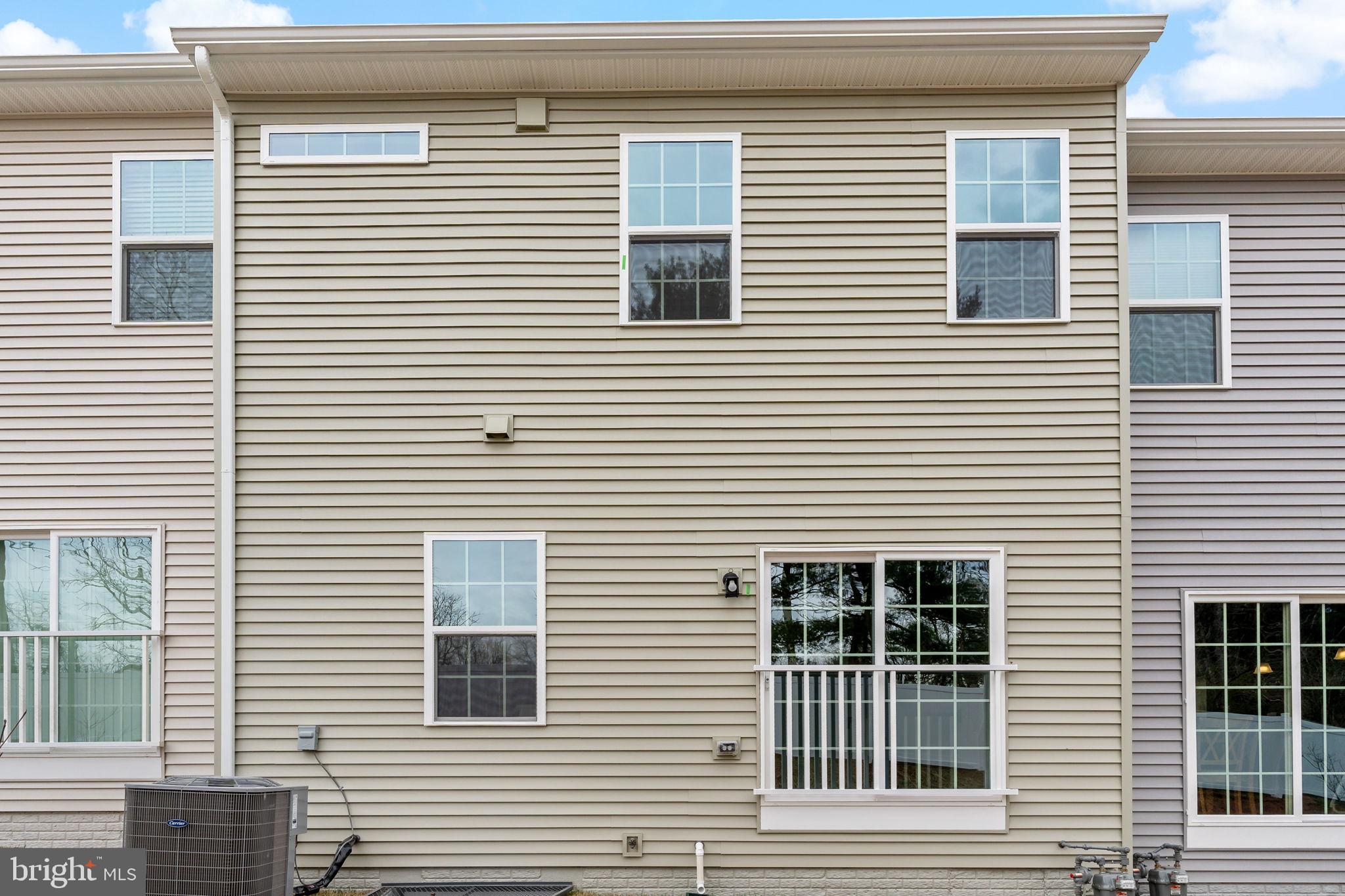 WEST PARK VILLAGE - Residential Lease