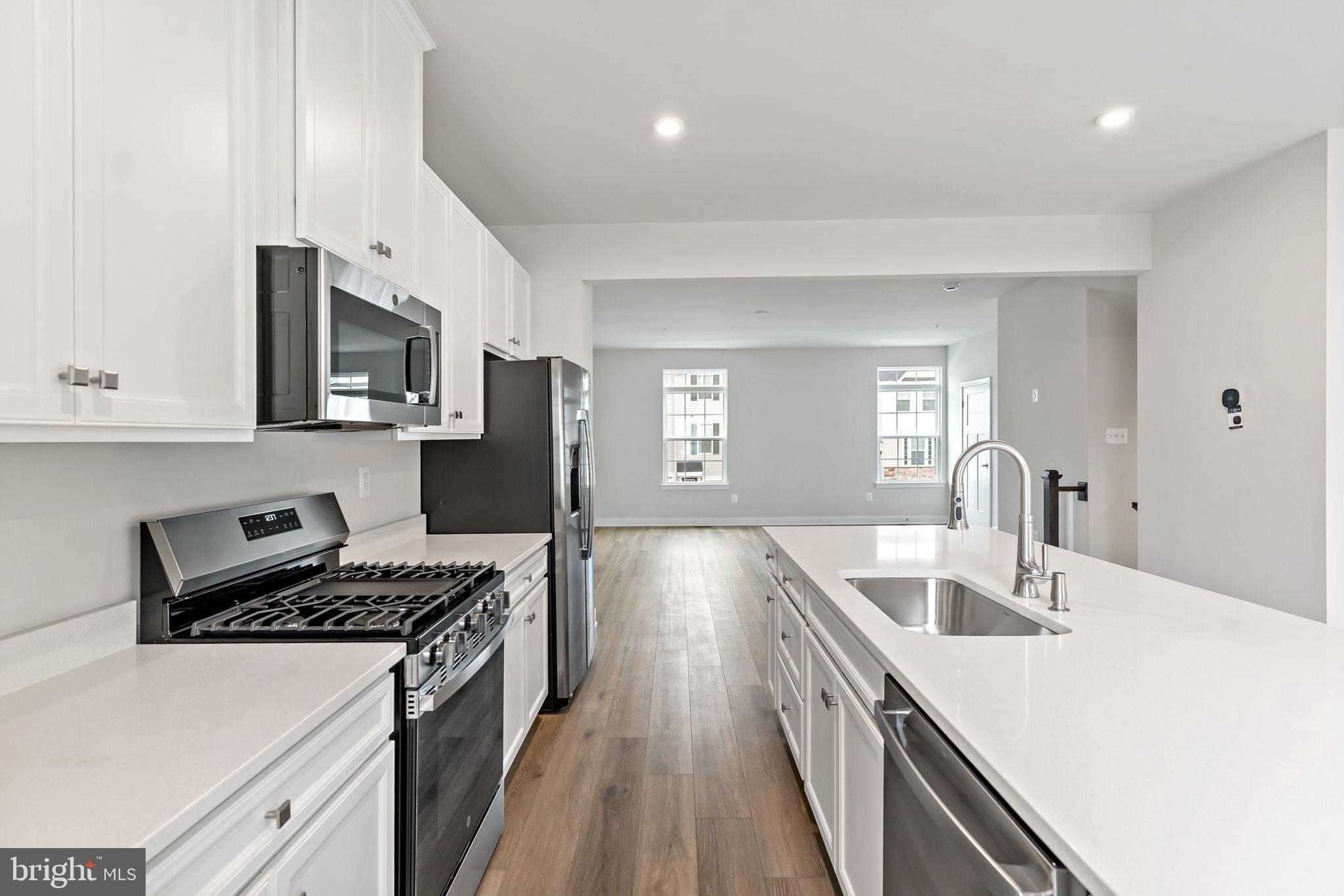 WEST PARK VILLAGE - Residential Lease