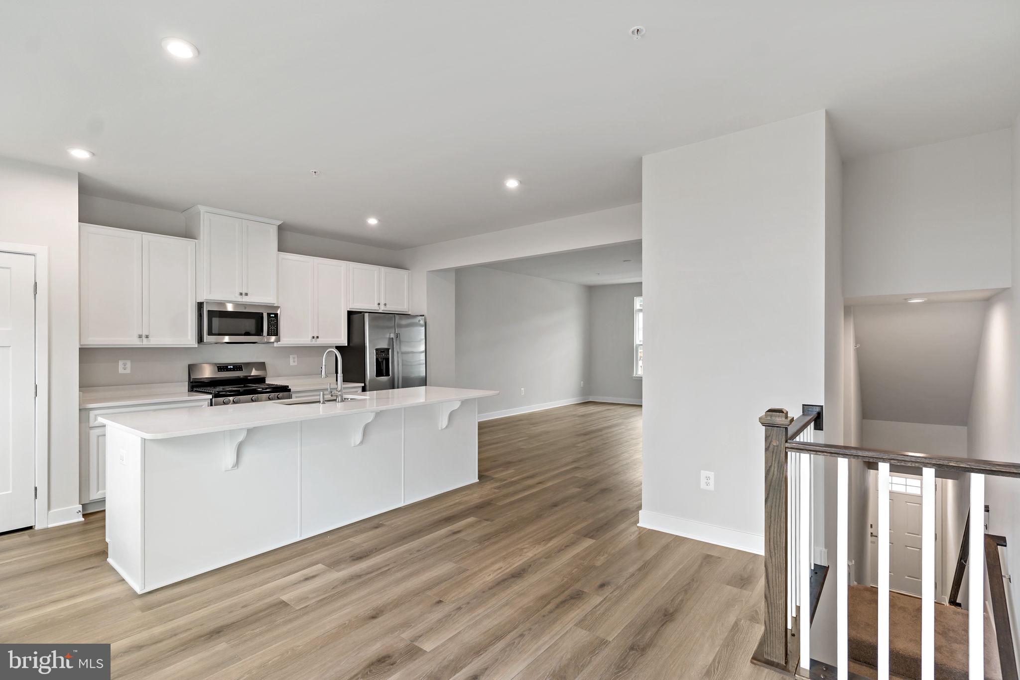 WEST PARK VILLAGE - Residential Lease