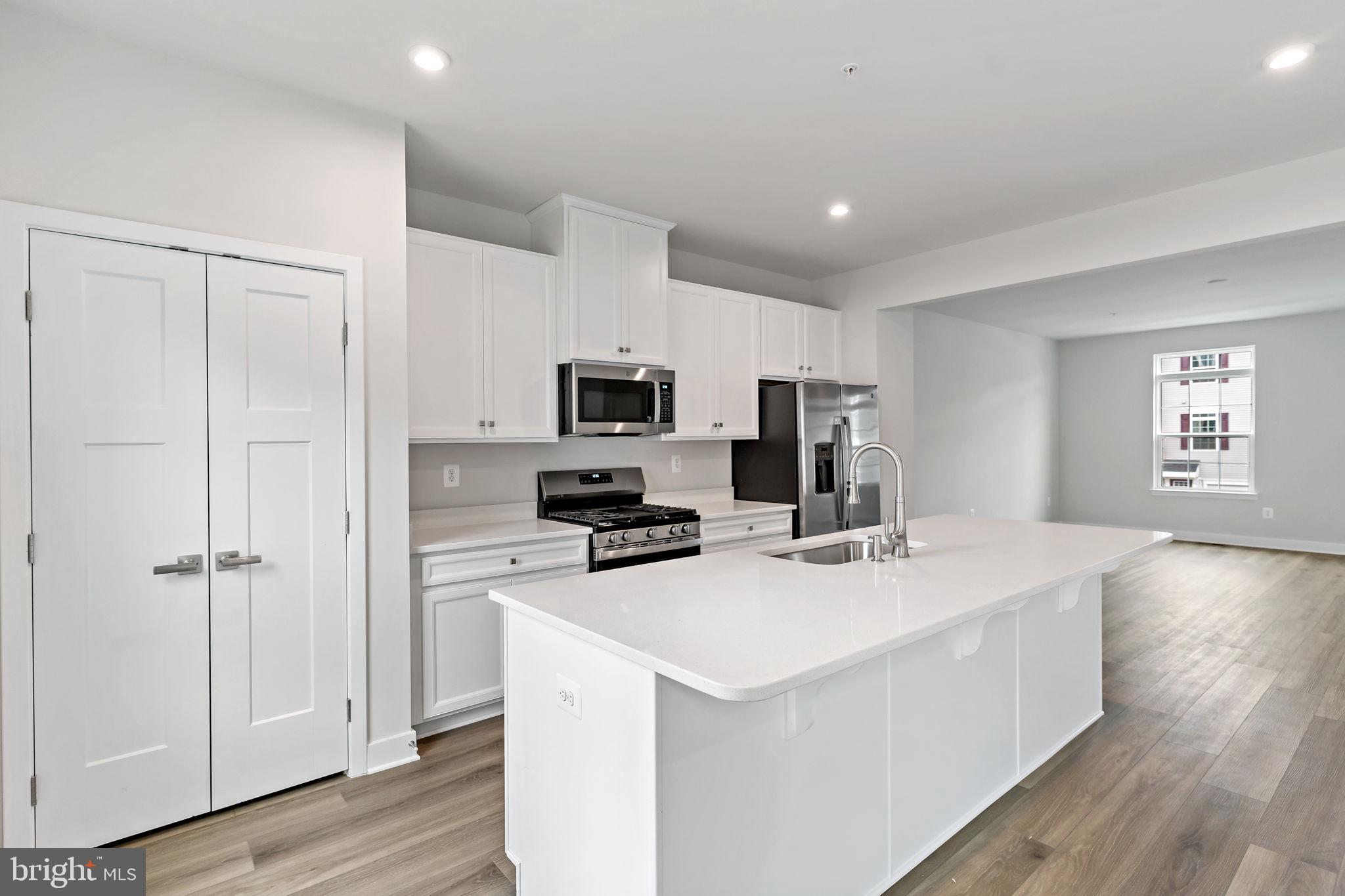 WEST PARK VILLAGE - Residential Lease