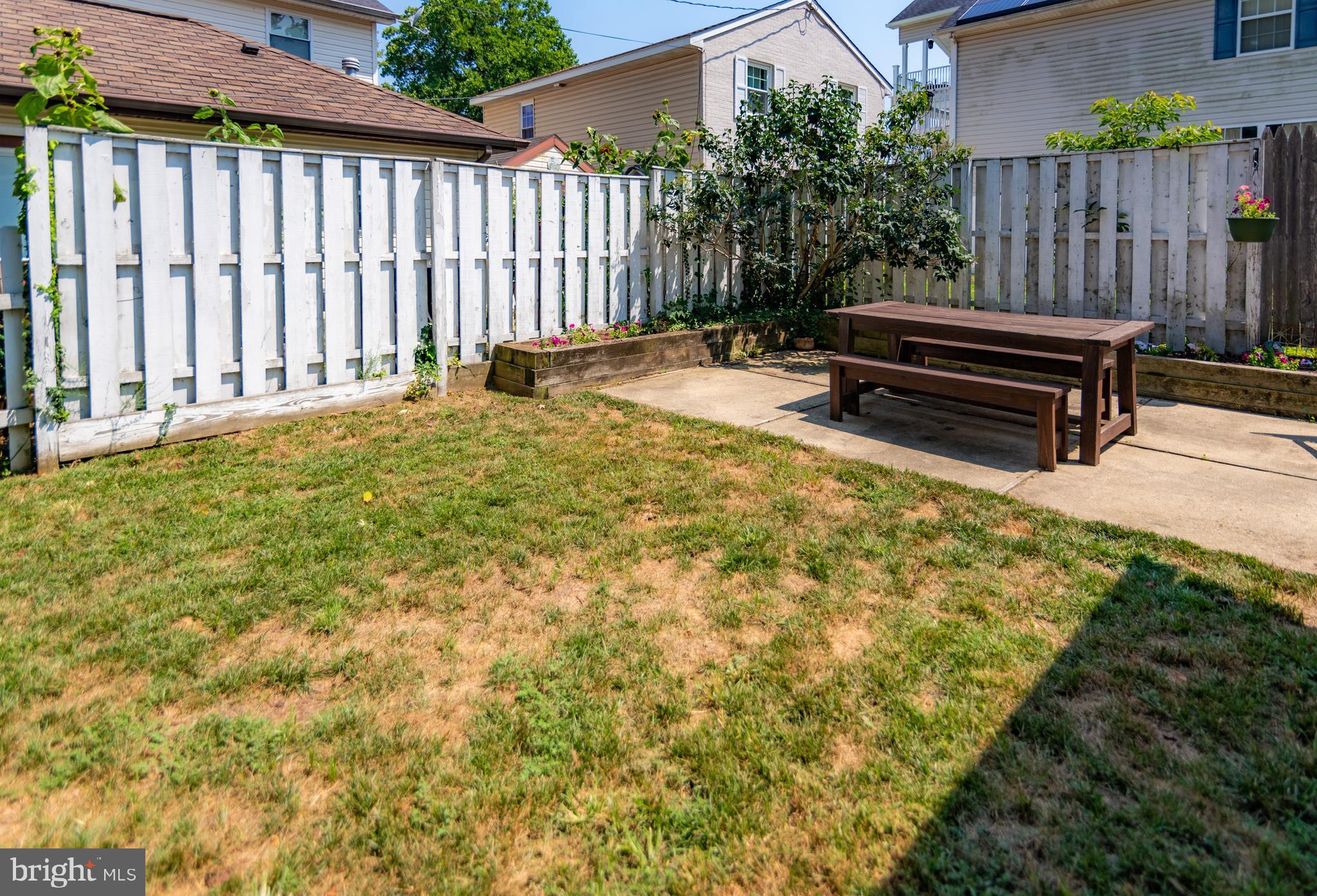 NORTH CHESAPEAKE BEACH - Residential