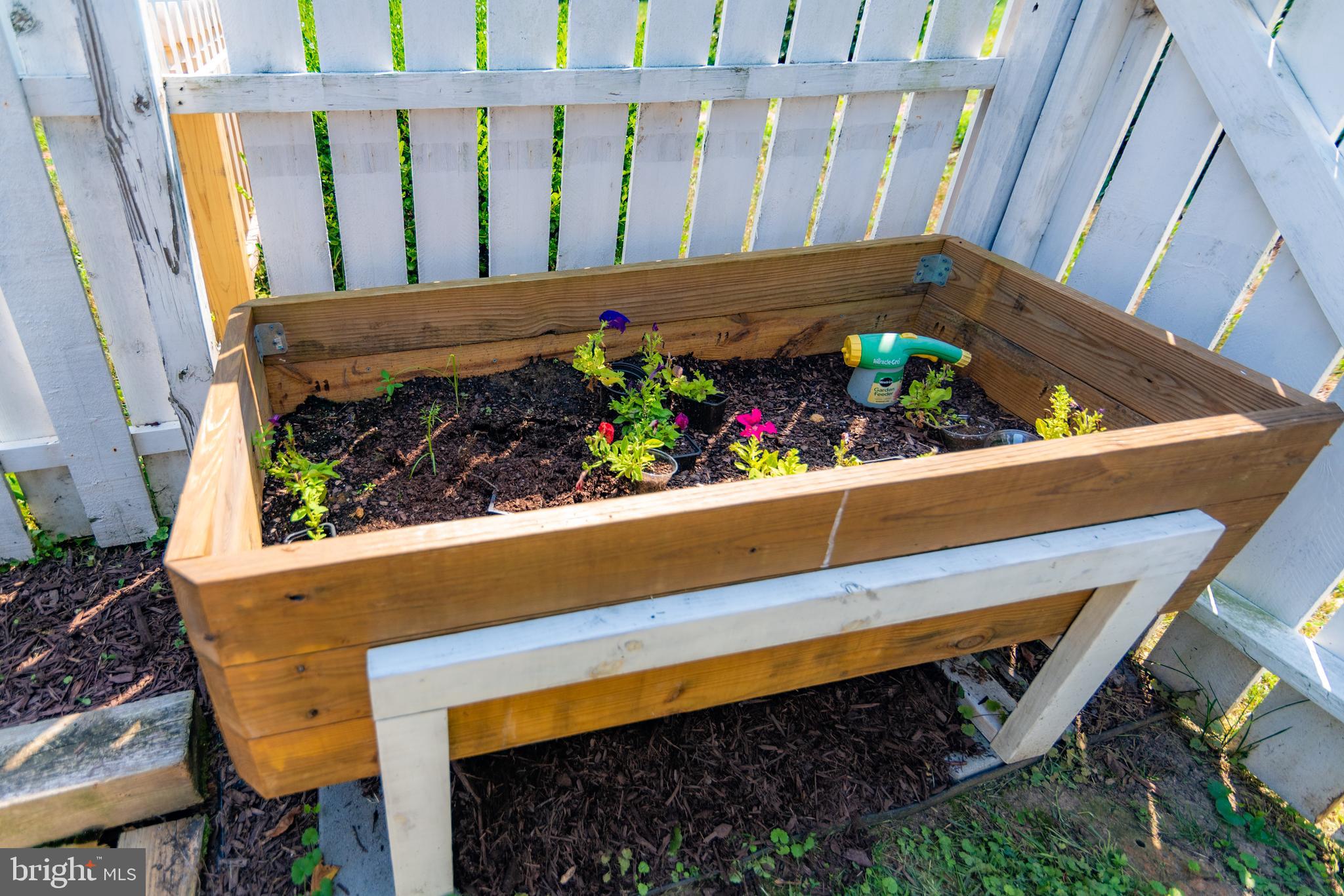 NORTH CHESAPEAKE BEACH - Residential