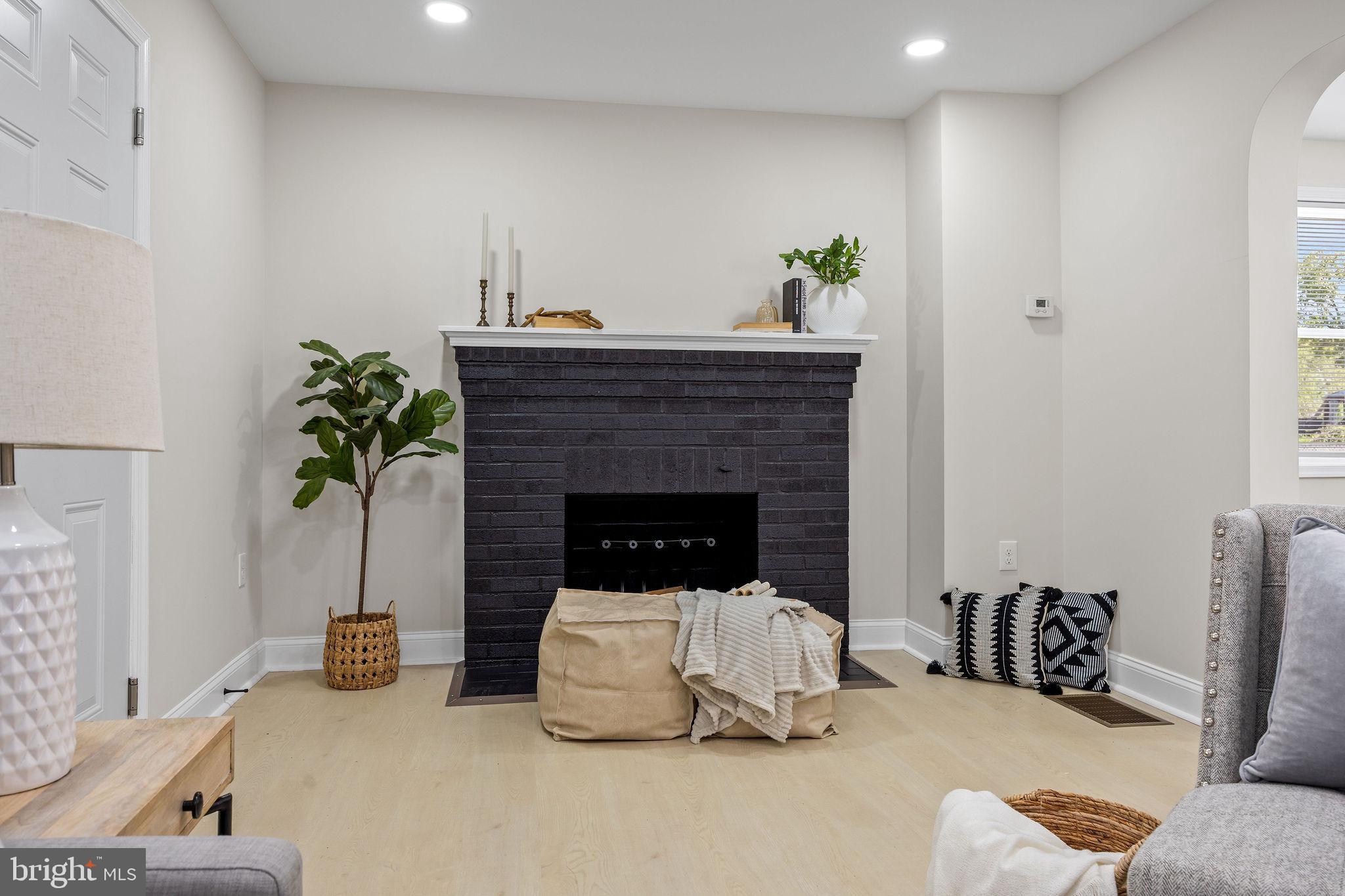 GWYNN OAK - Residential