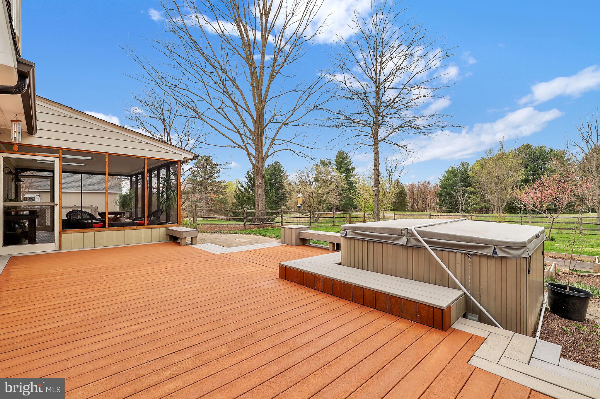 HIGHLANDS OF DARNESTOWN - Residential