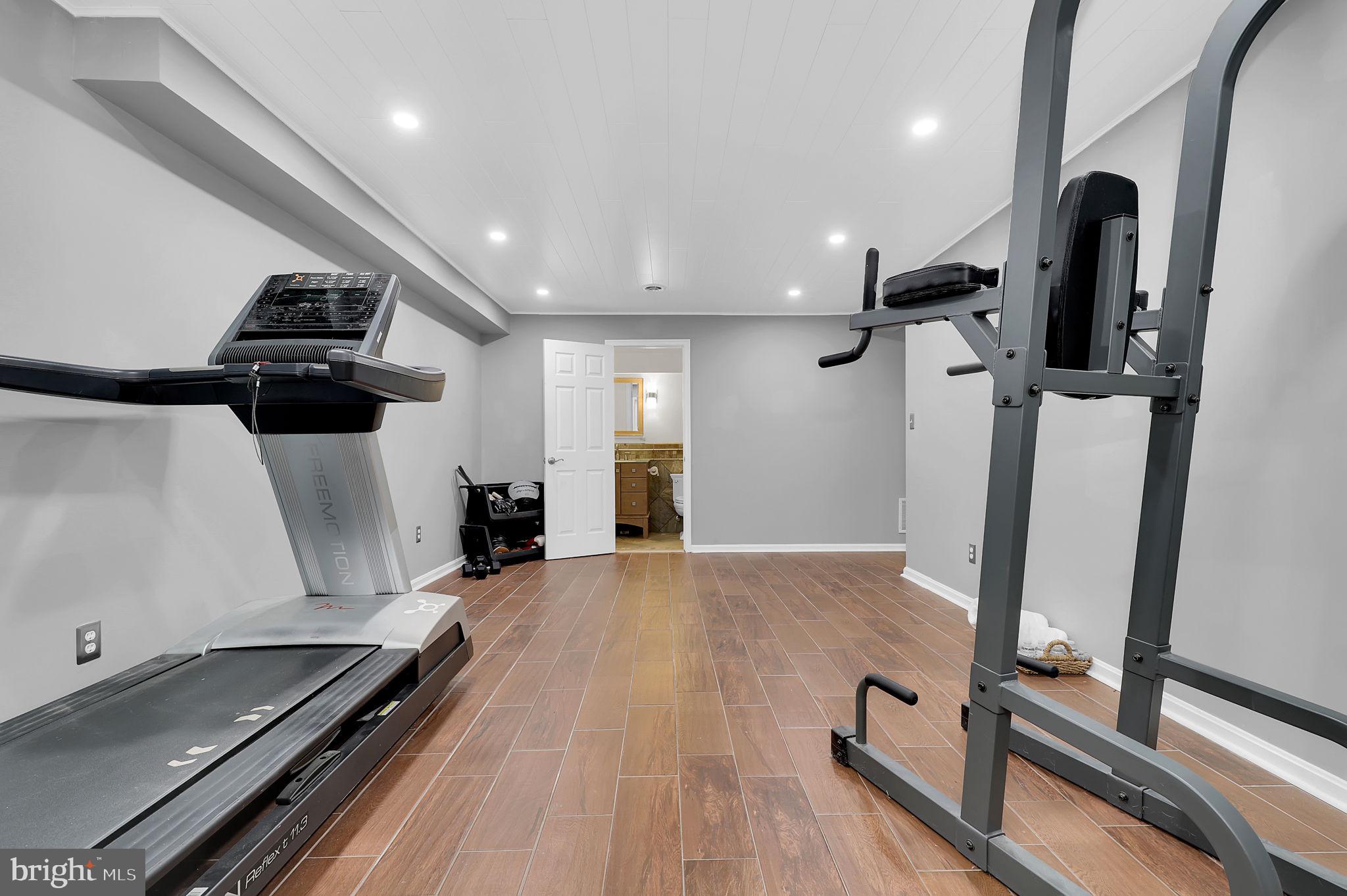 HIGHLANDS OF DARNESTOWN - Residential