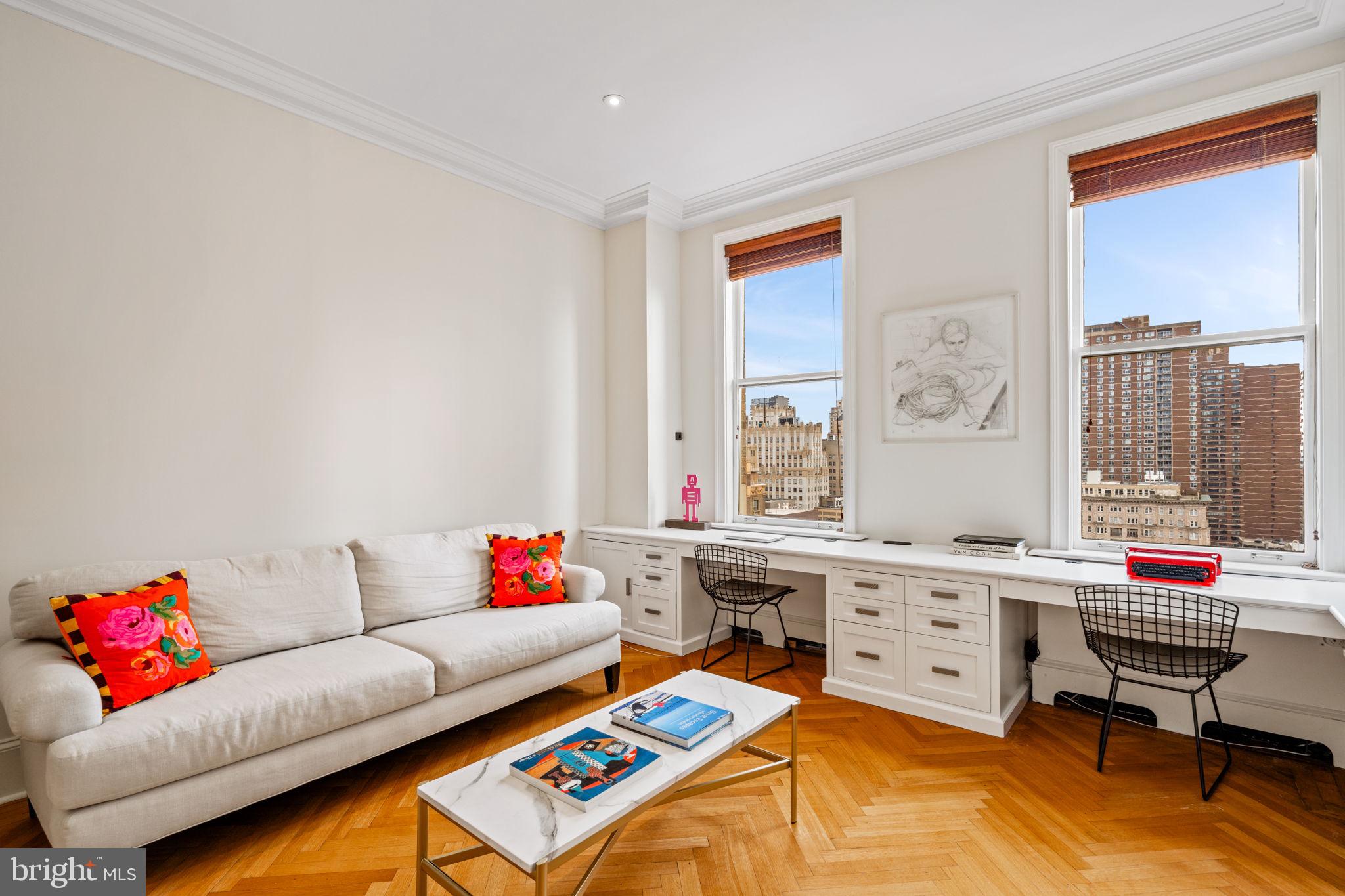 RITTENHOUSE SQUARE - Residential