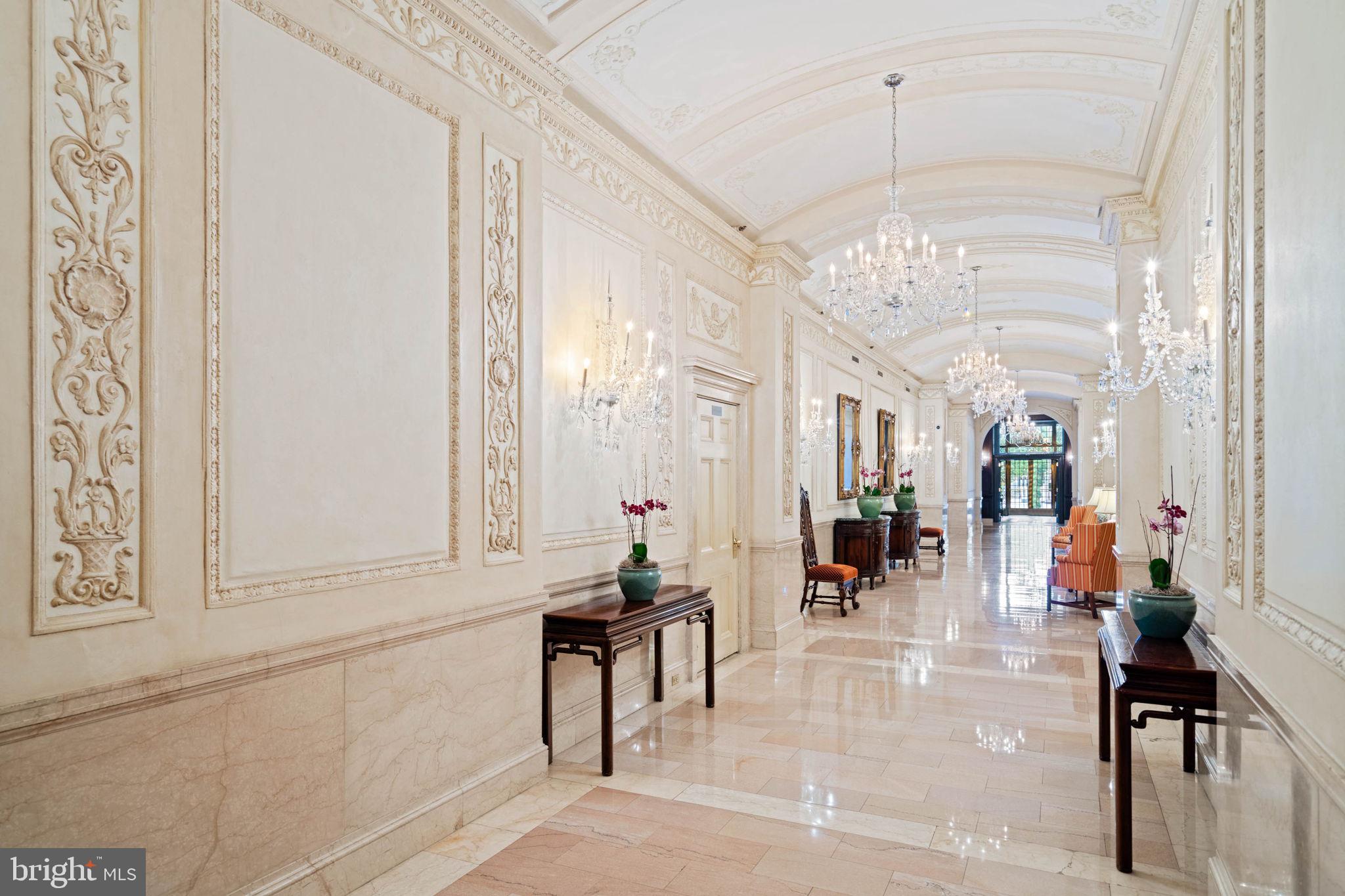 RITTENHOUSE SQUARE - Residential