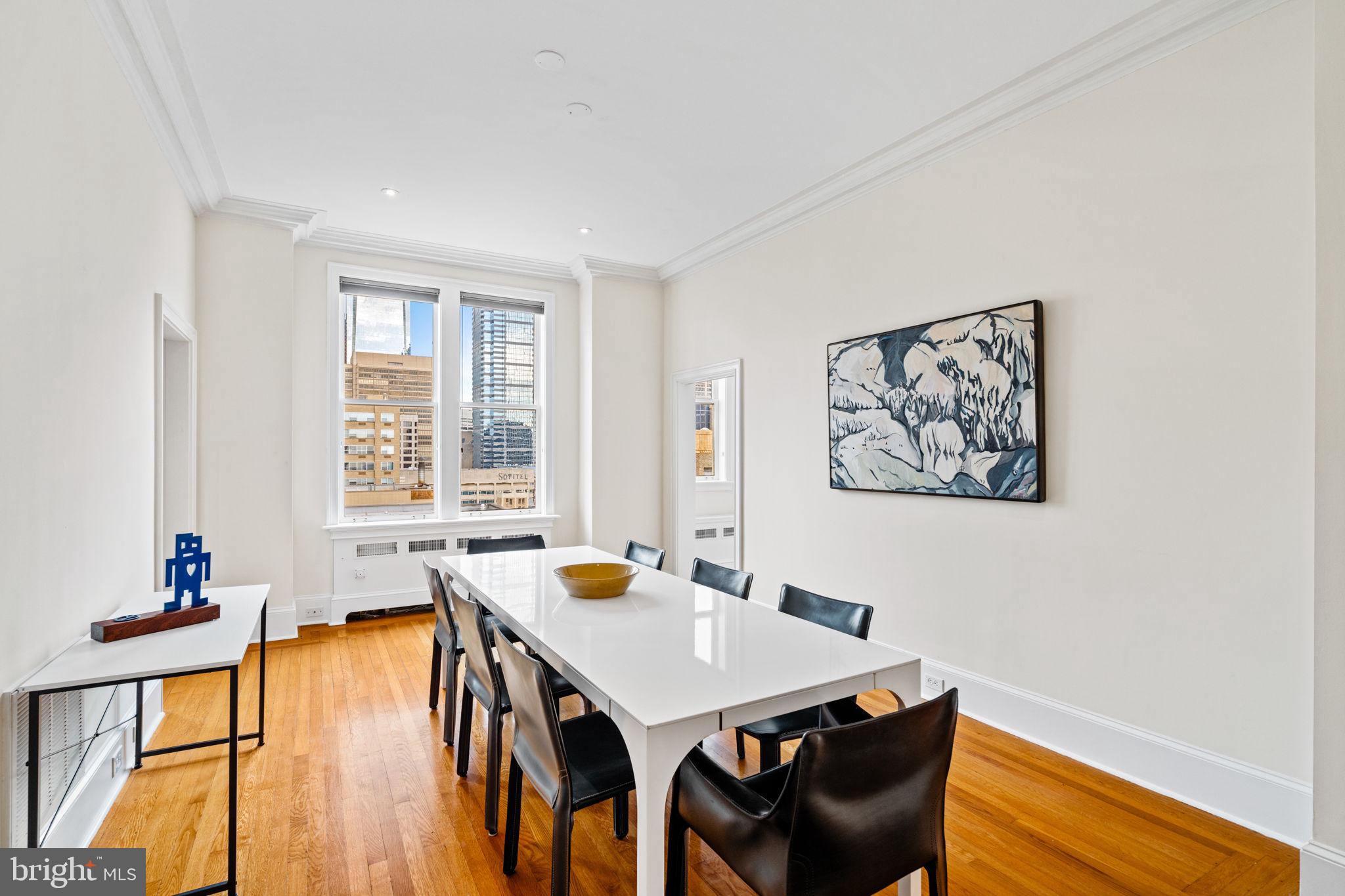 RITTENHOUSE SQUARE - Residential