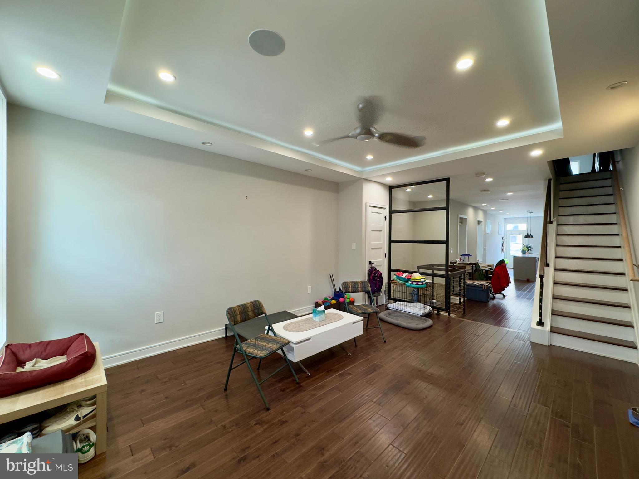 RIVERSIDE - Residential Lease