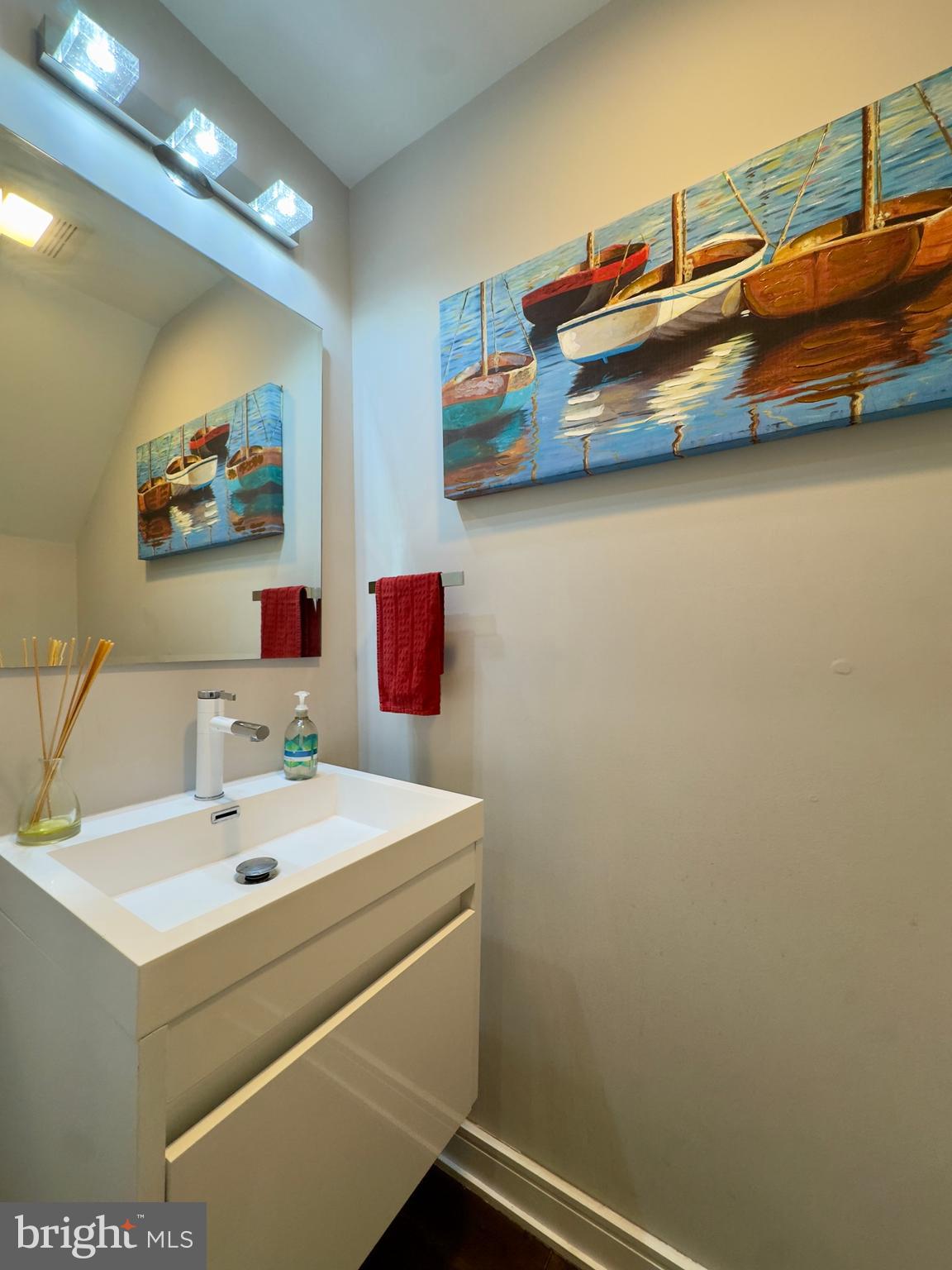 RIVERSIDE - Residential Lease