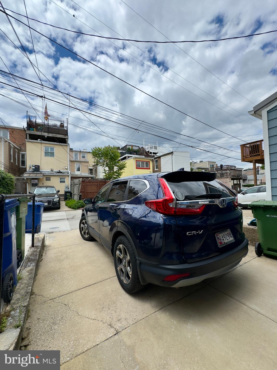 RIVERSIDE - Residential Lease