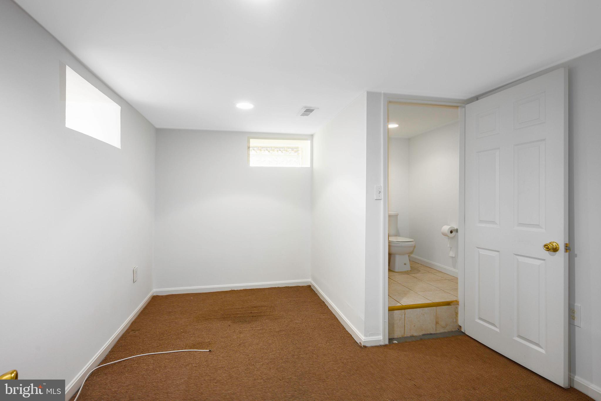 BELVEDERE SQUARE - Residential