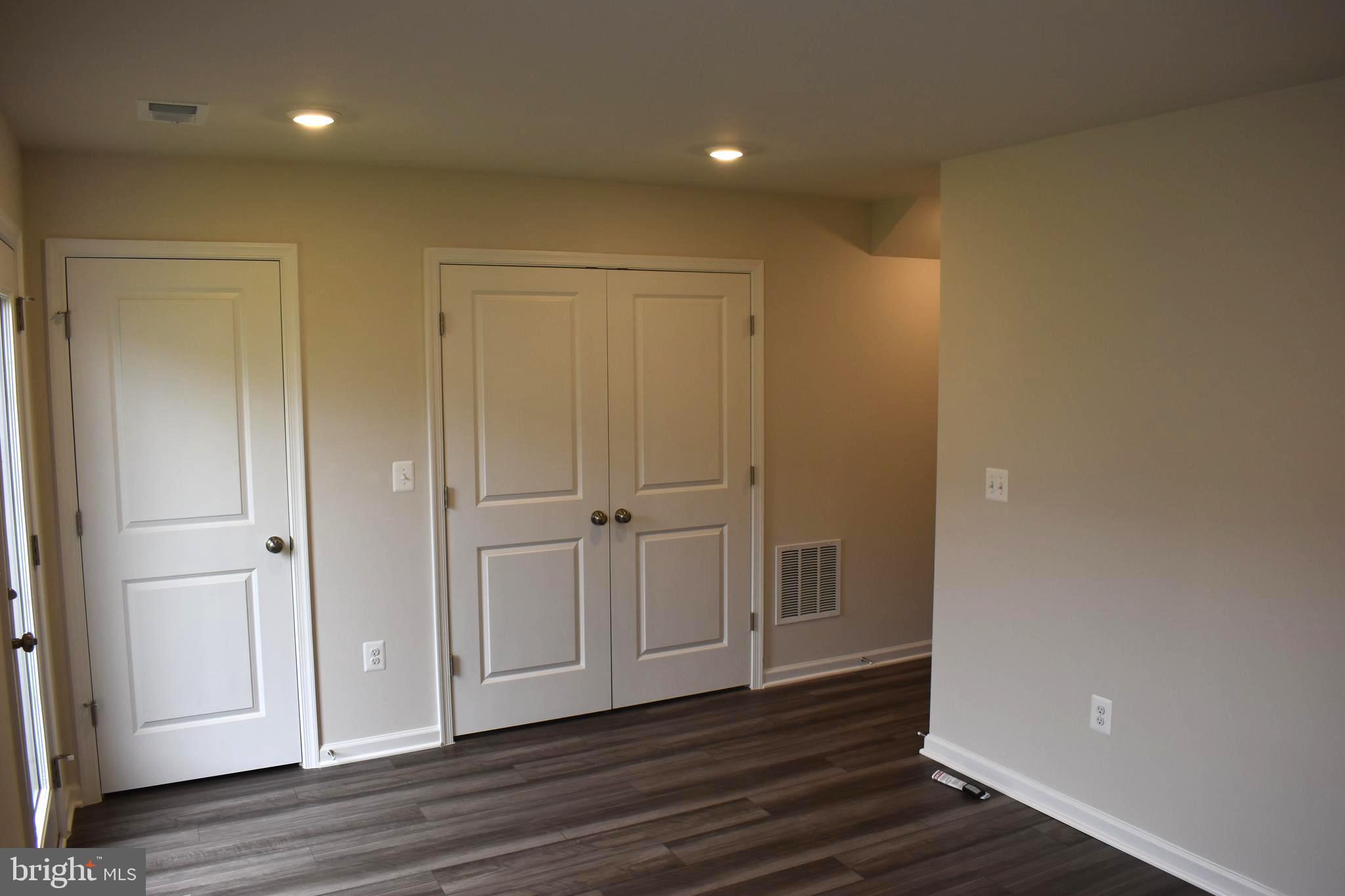 THE GALLERY - Residential Lease