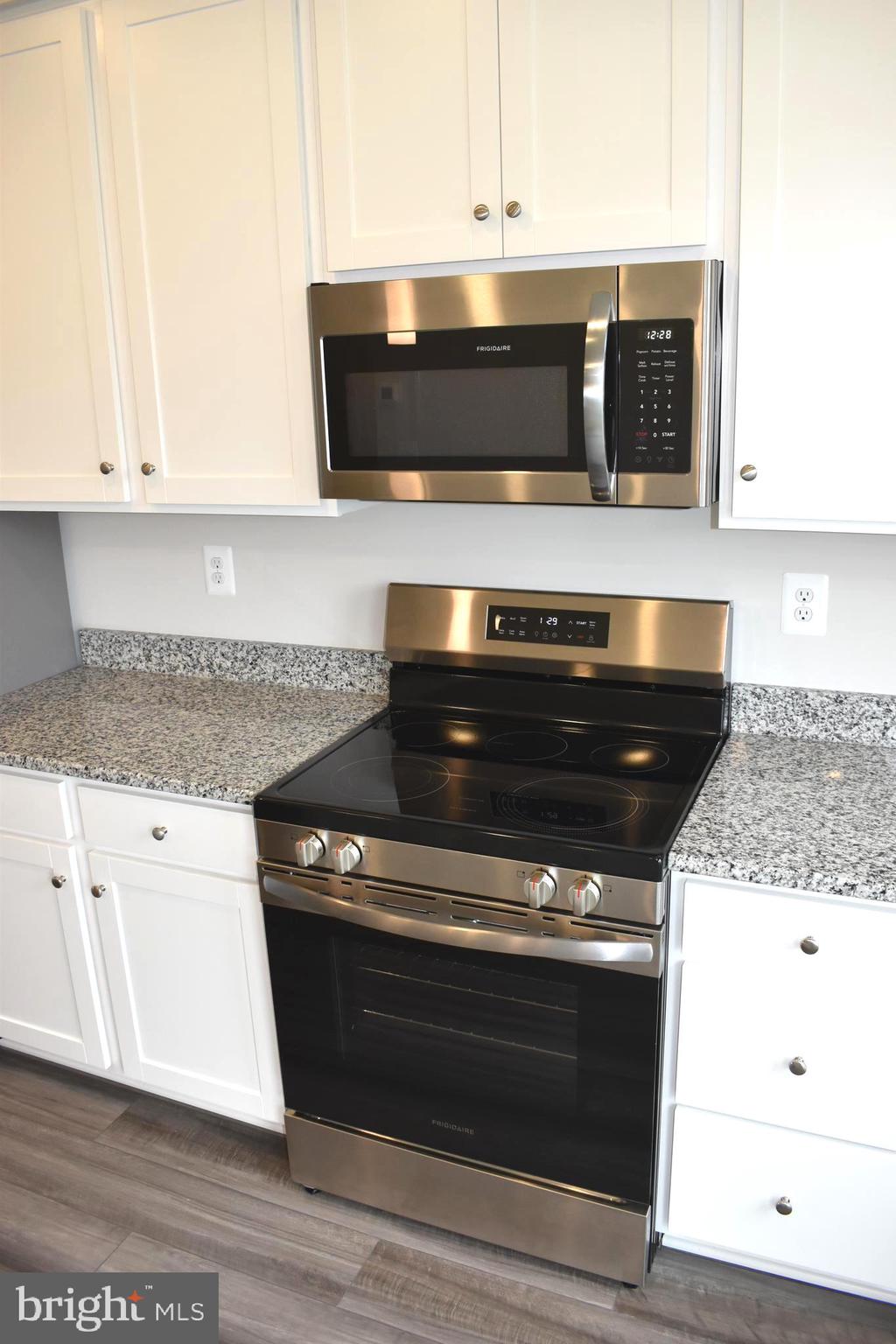 THE GALLERY - Residential Lease