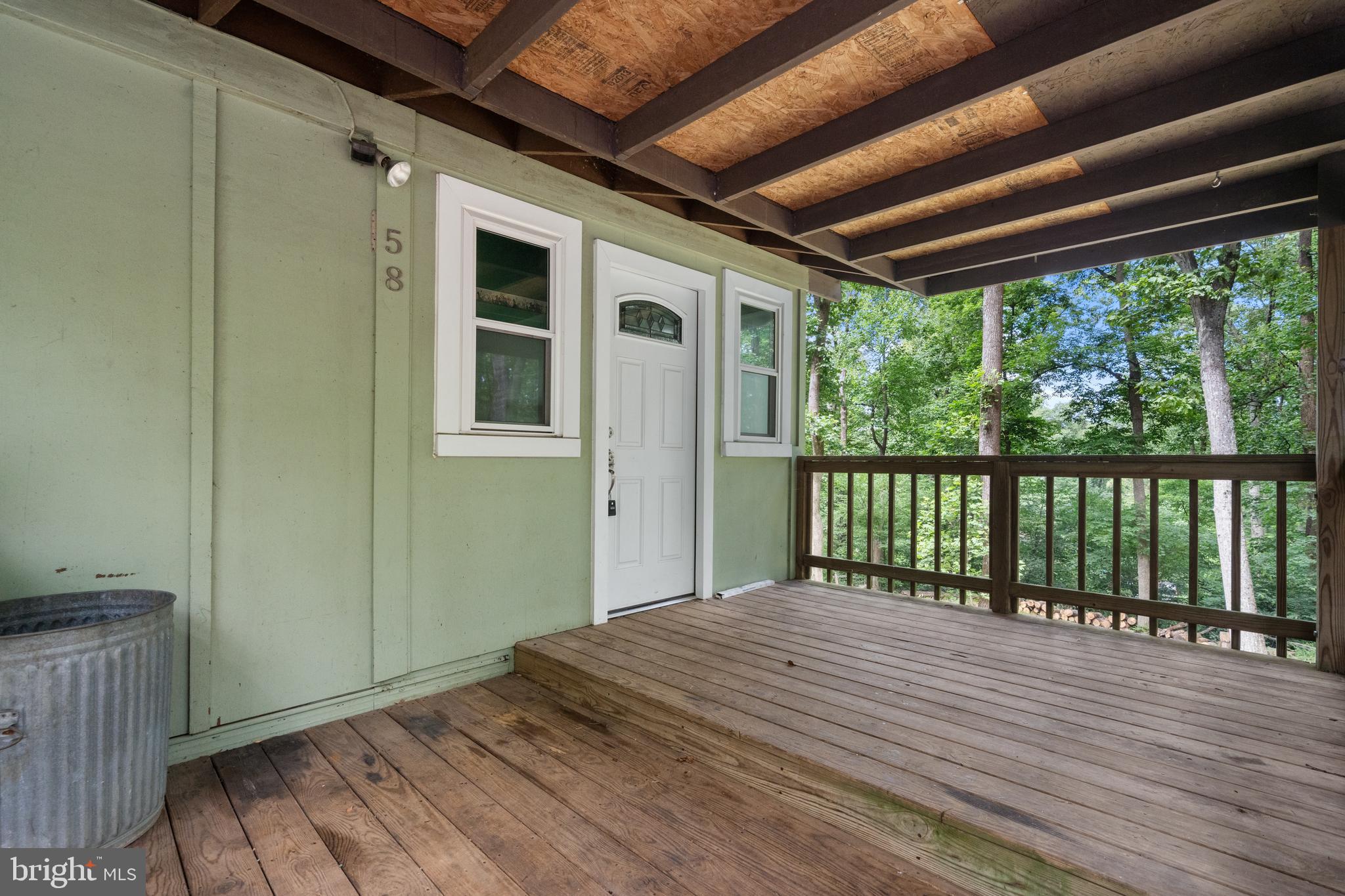58 PARADISE LANE