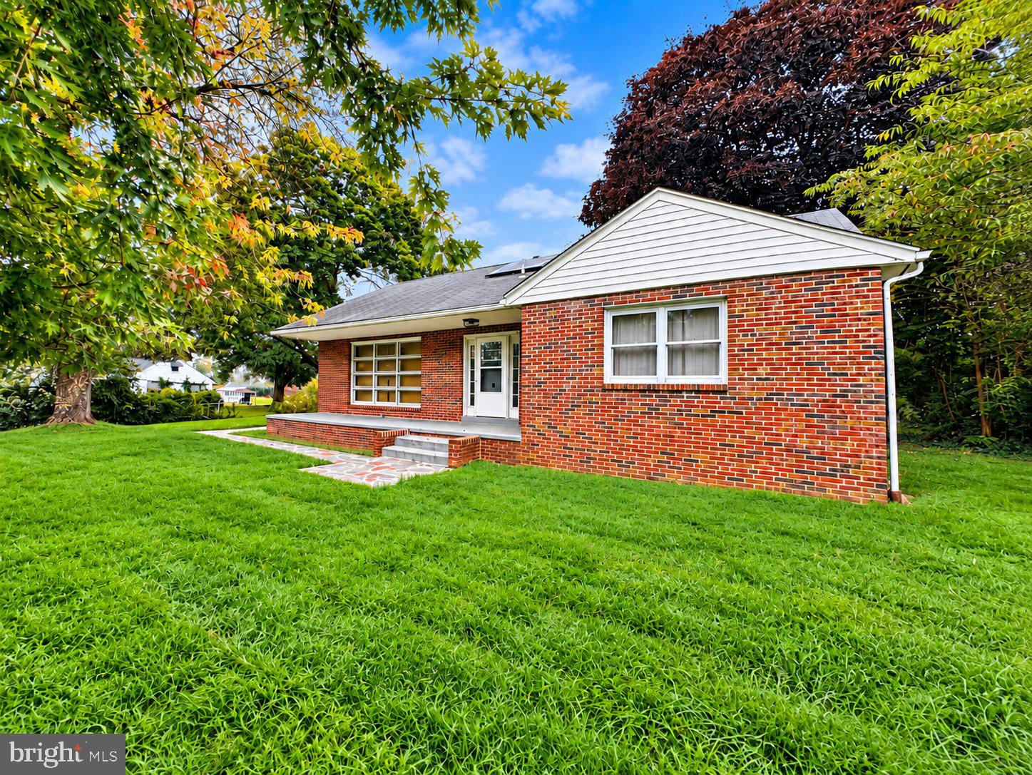 506 S NEW MIDDLETOWN ROAD