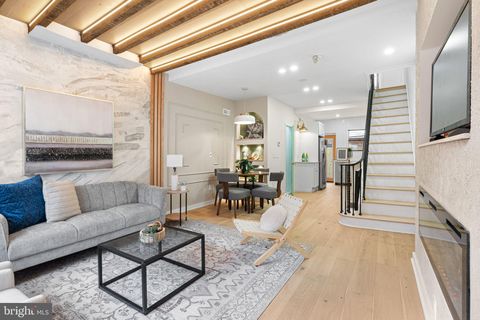 1834 S ROSEWOOD STREET PHILADELPHIA PA 19145