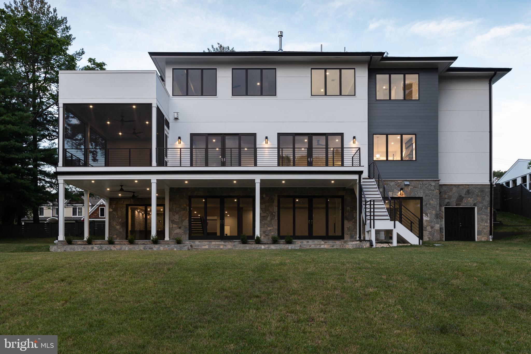 BROOKHAVEN - Residential