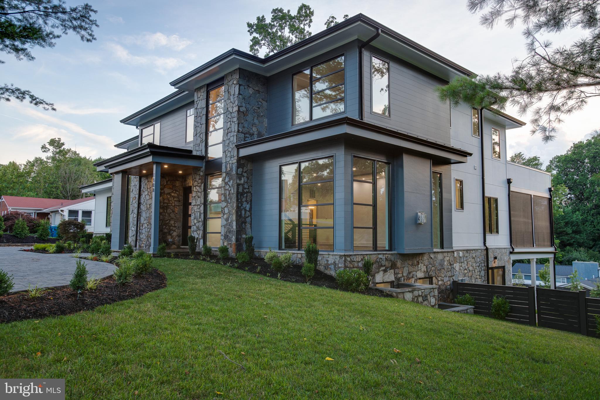 BROOKHAVEN - Residential