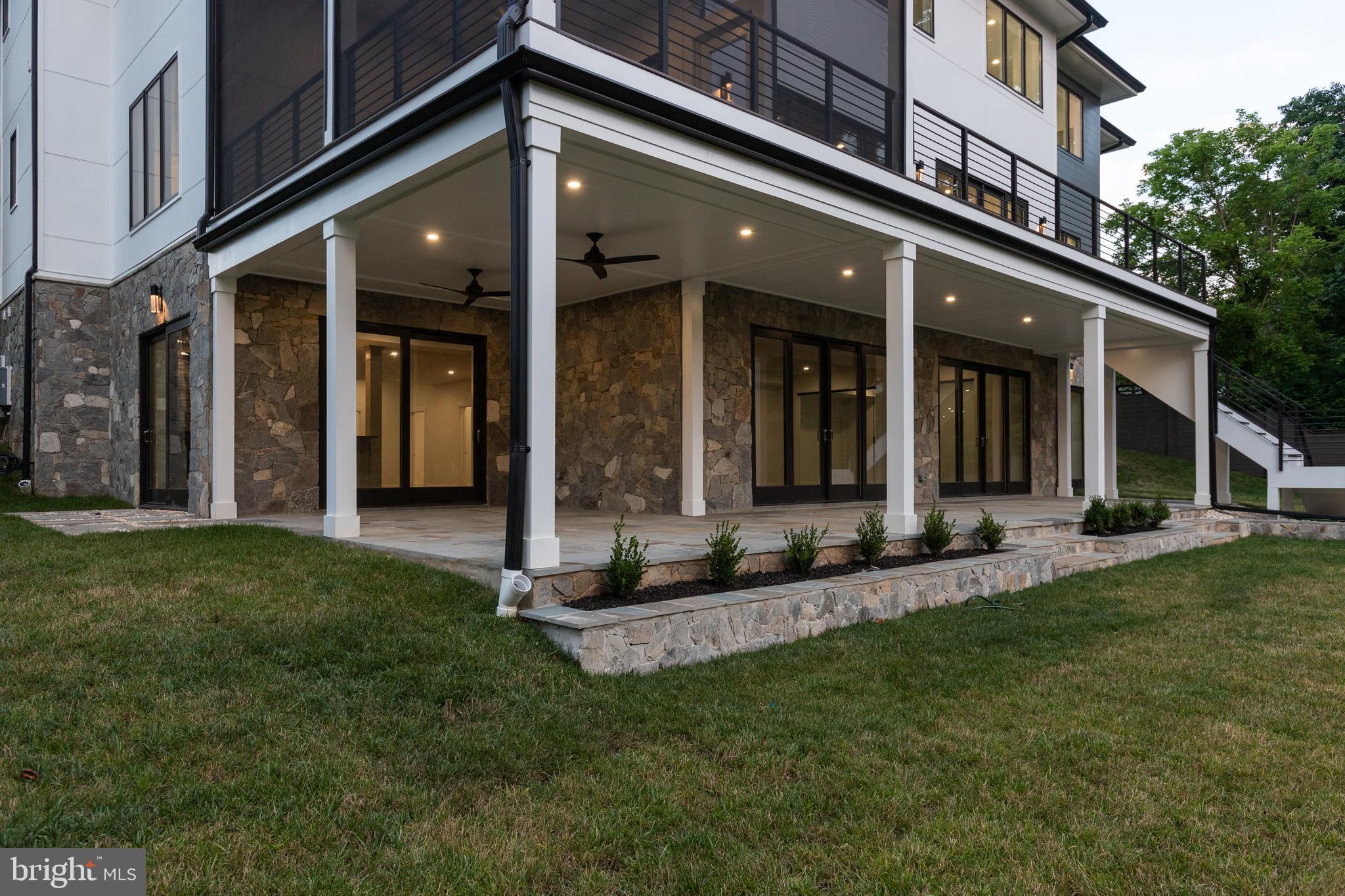 BROOKHAVEN - Residential