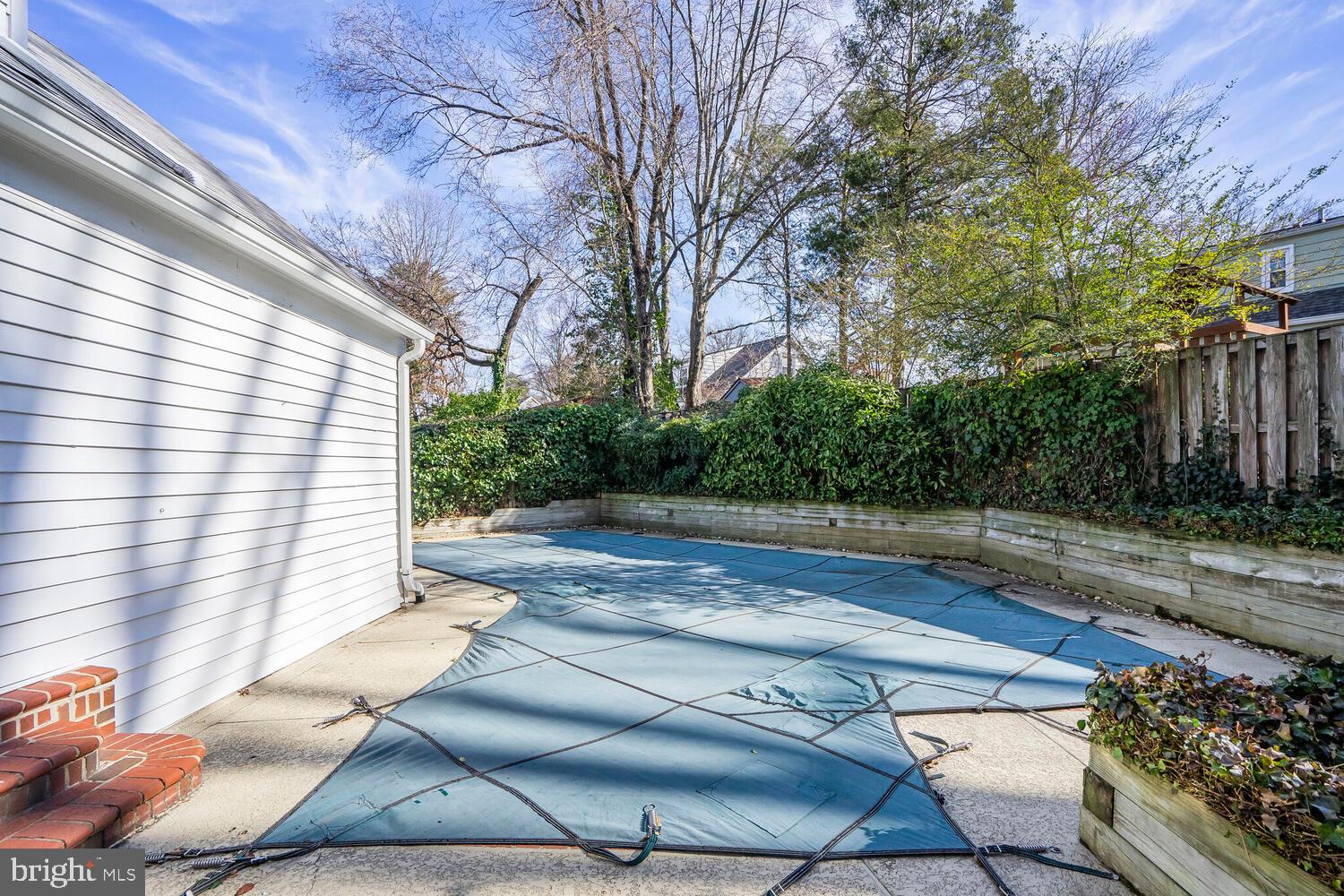 STRATFORD LANDING - Residential
