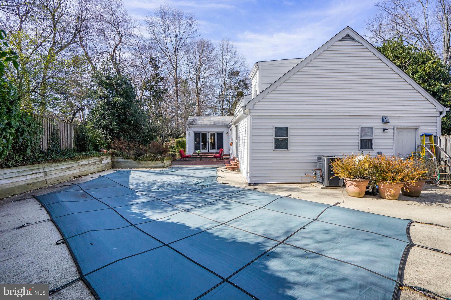 STRATFORD LANDING - Residential