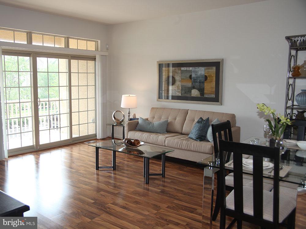 HERITAGE POINTE - Residential Lease