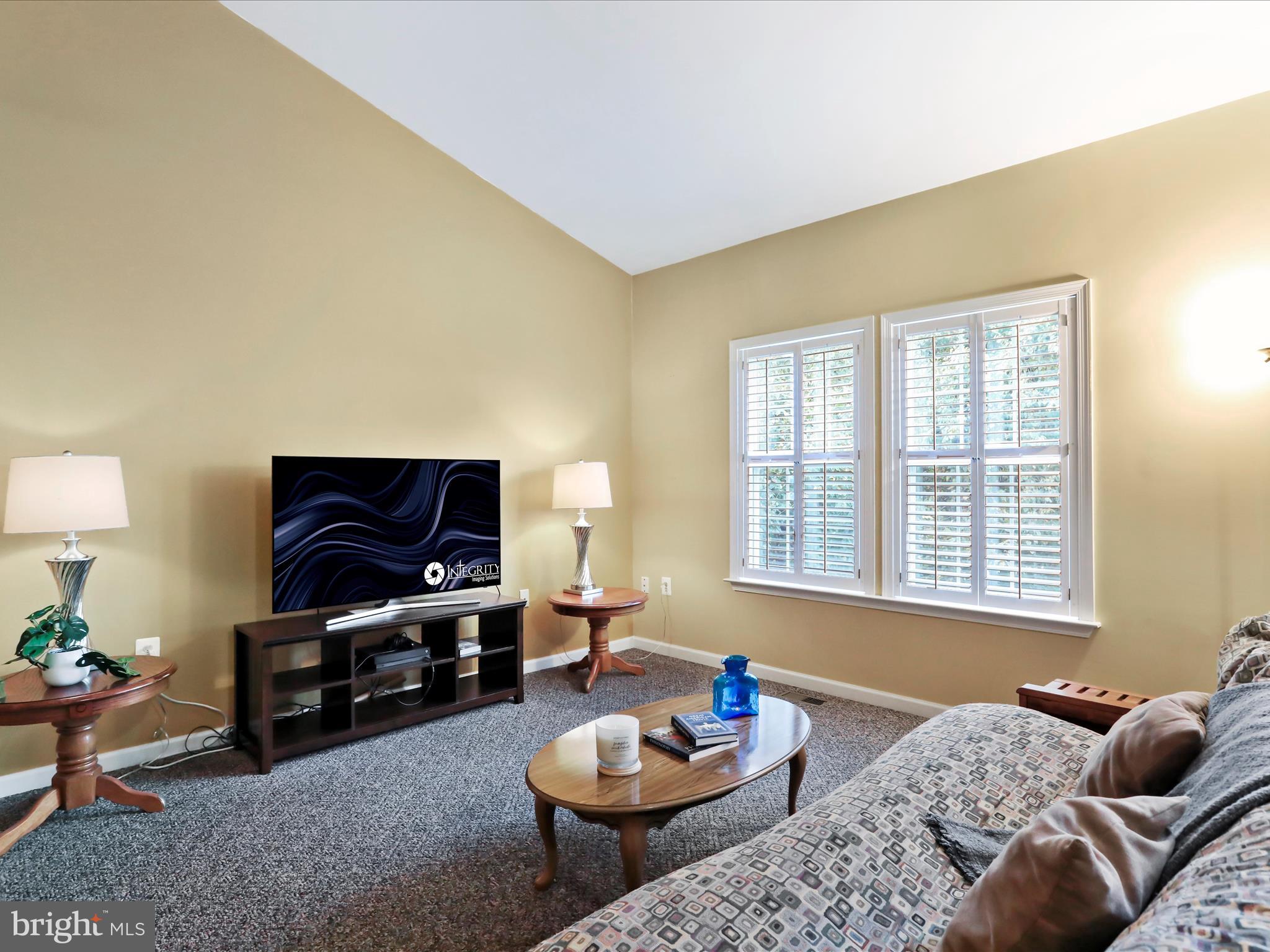 LOCUST HILL - Residential