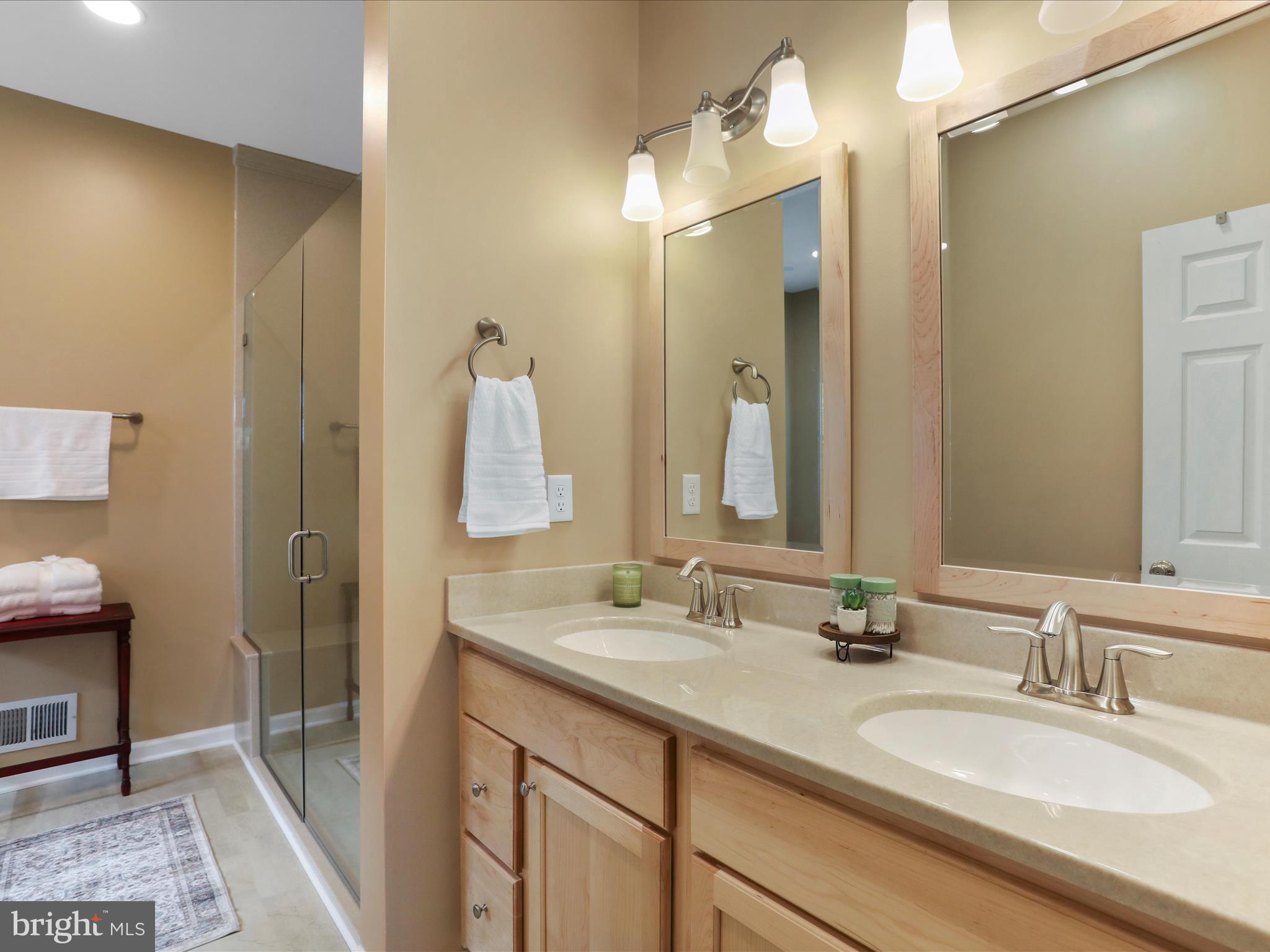 LOCUST HILL - Residential