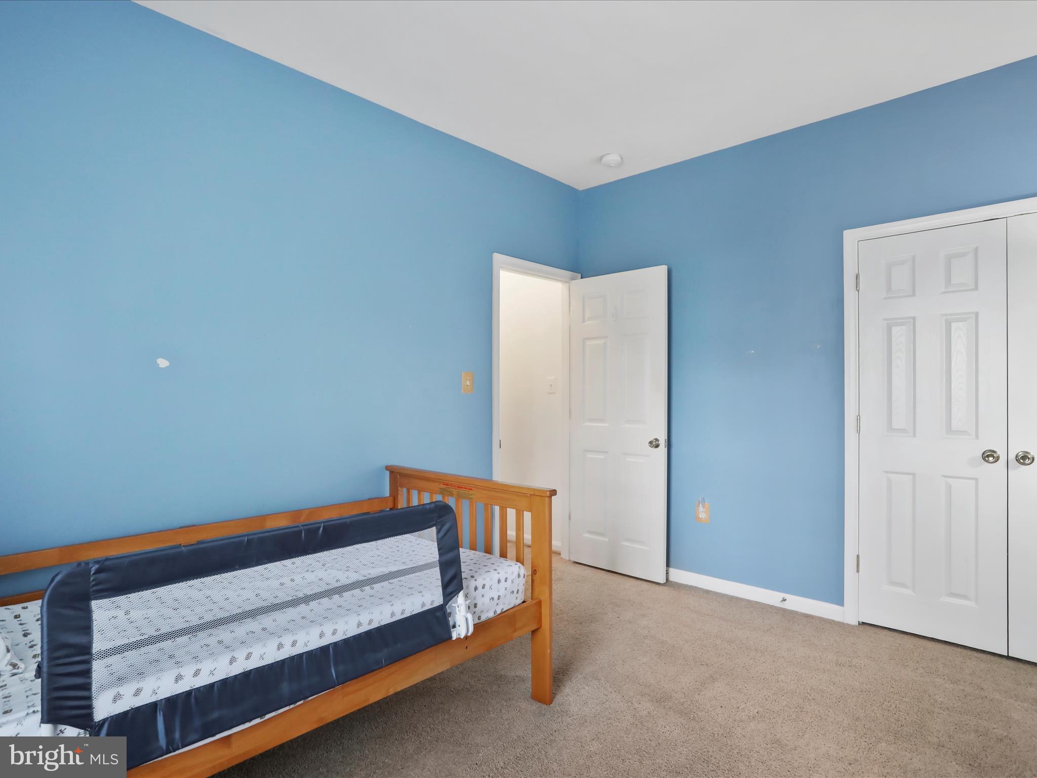 LOCUST HILL - Residential